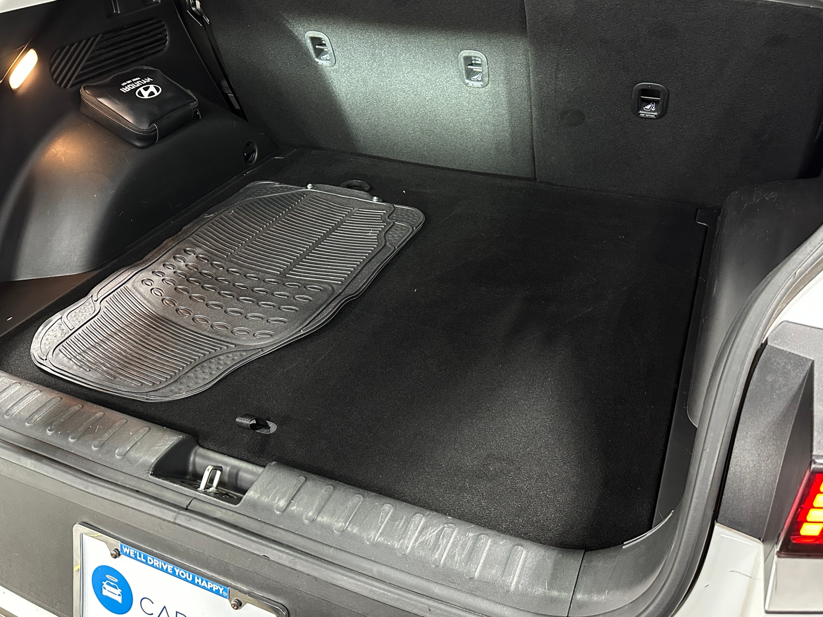 Thumbnail: 2023 Hyundai Ioniq 5 - 6