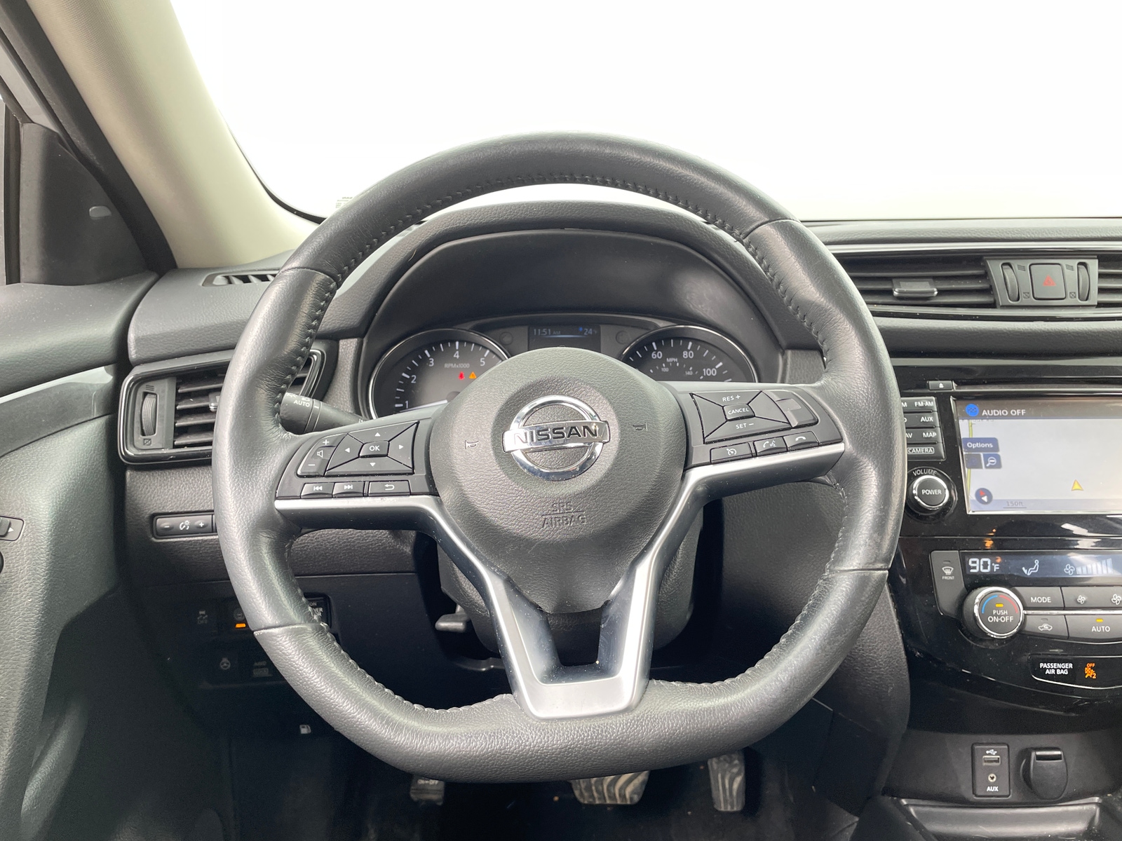 Thumbnail: 2017 Nissan Rogue - 5