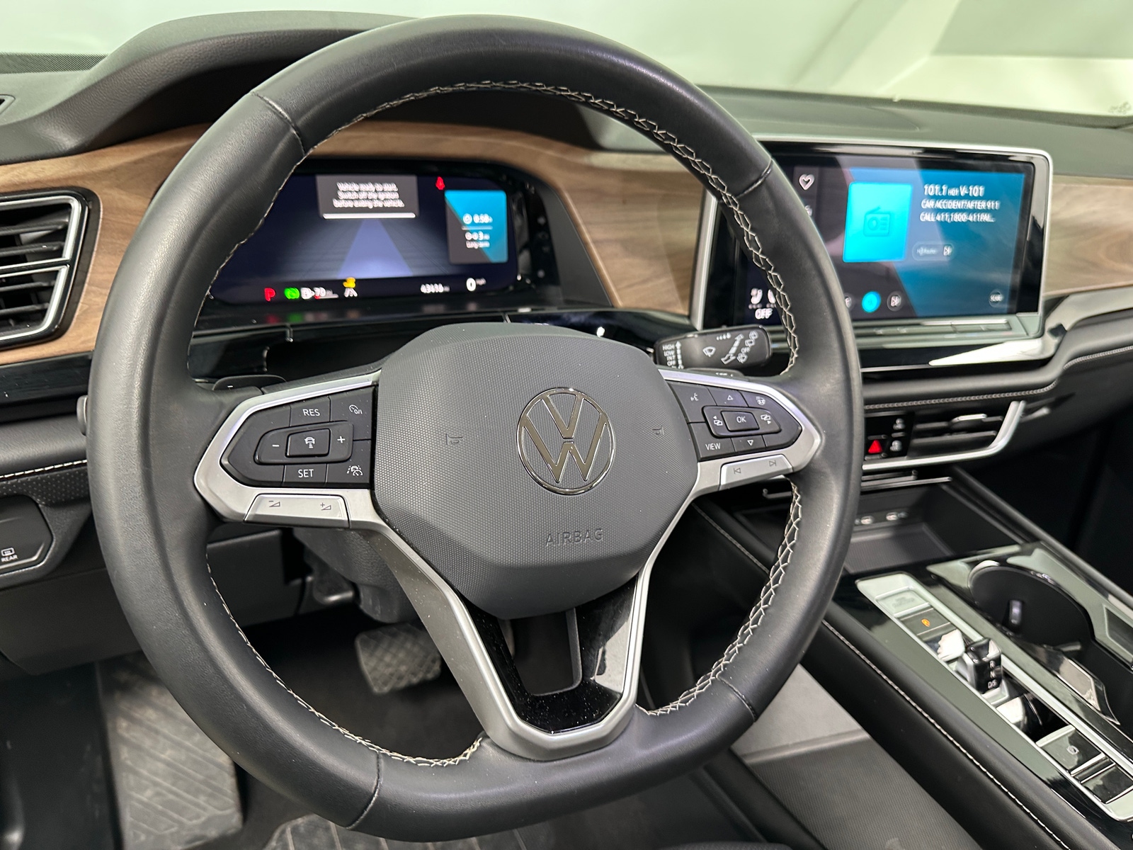 Thumbnail: 2024 Volkswagen Atlas - 4