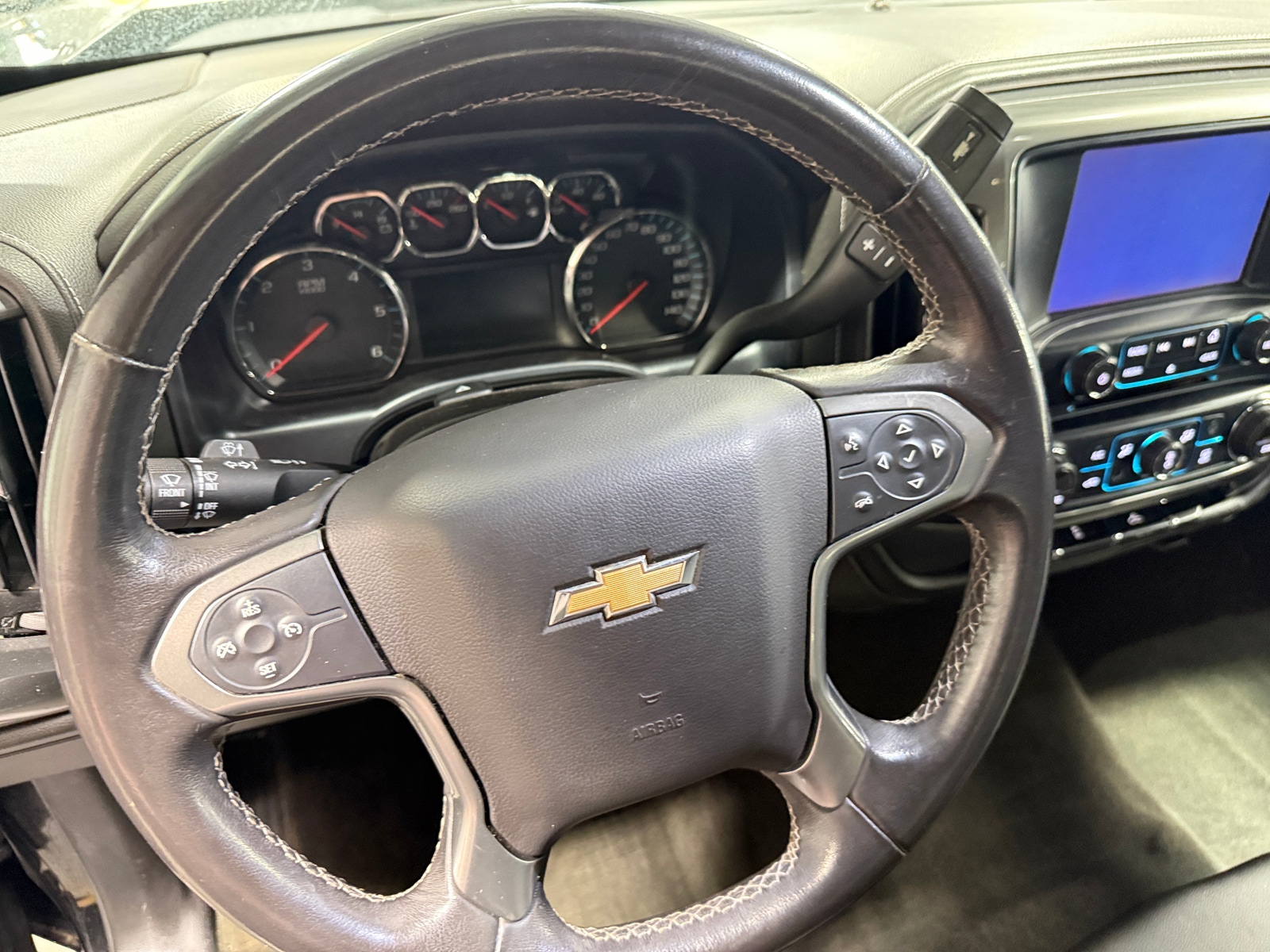 Thumbnail: 2018 Chevrolet Silverado 1500 - 4