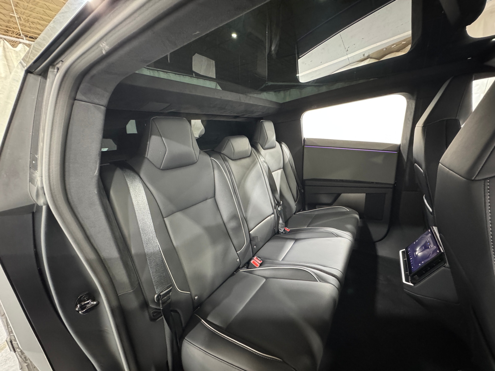 Thumbnail: 2025 Tesla Cybertruck - 5