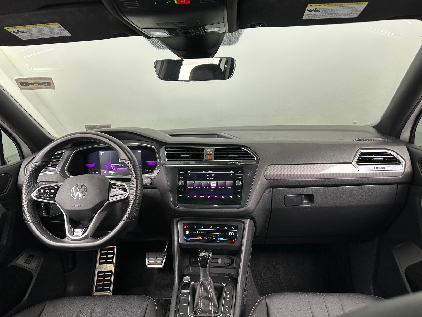 Thumbnail: 2022 Volkswagen Tiguan - 2