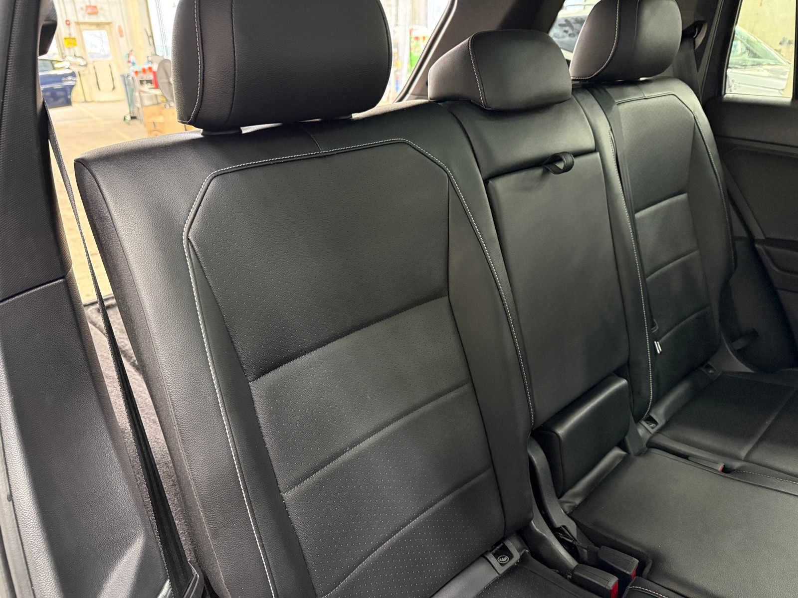 Thumbnail: 2021 Volkswagen Tiguan - 5