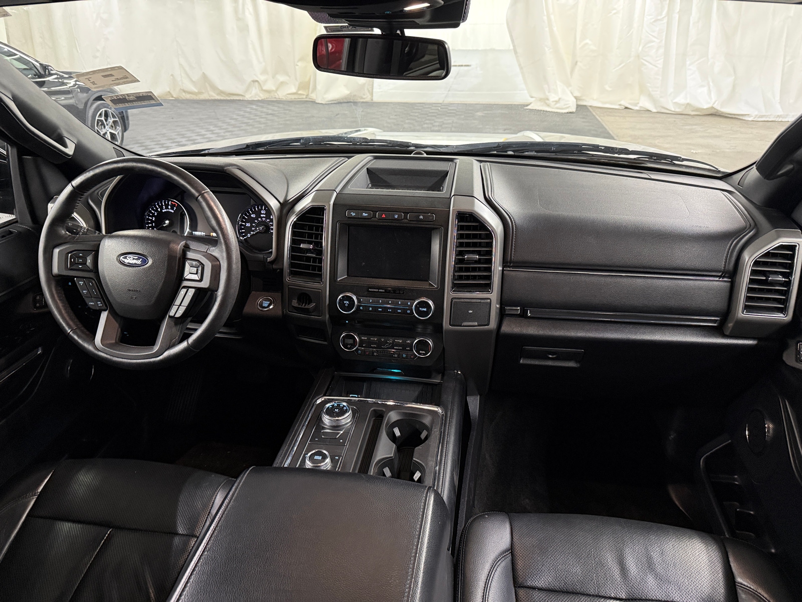 Thumbnail: 2018 Ford Expedition MAX - 3