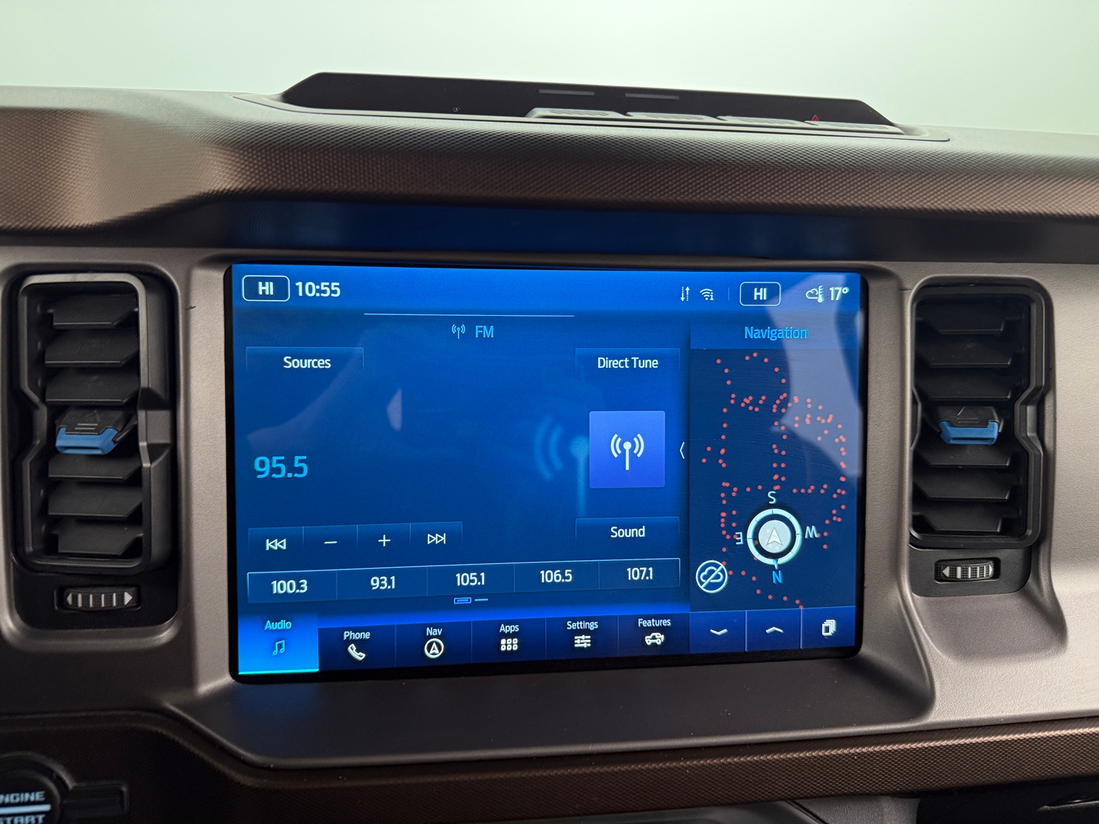 Thumbnail: 2022 Ford Bronco - 3