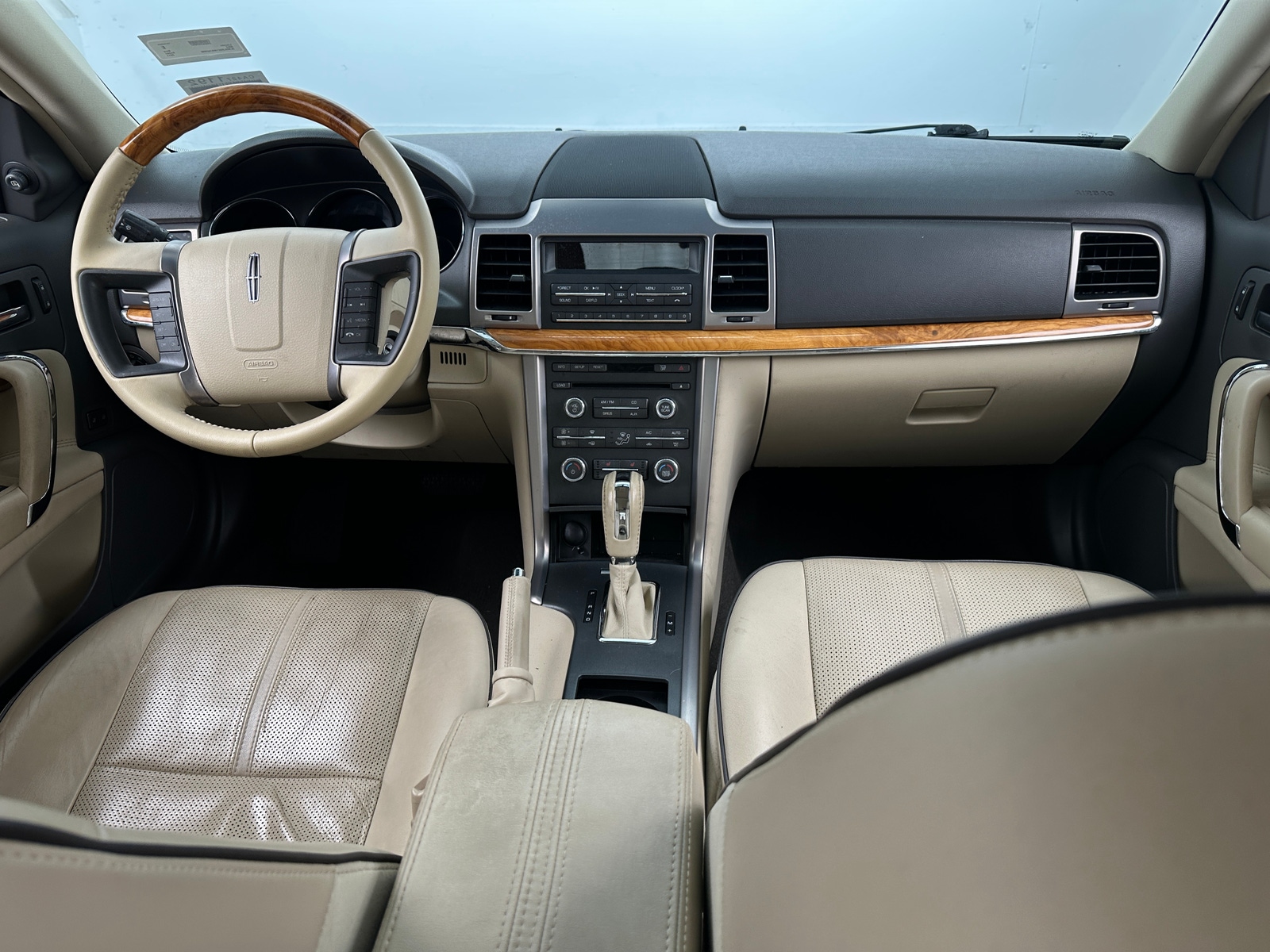 Thumbnail: 2011 Lincoln MKZ - 2