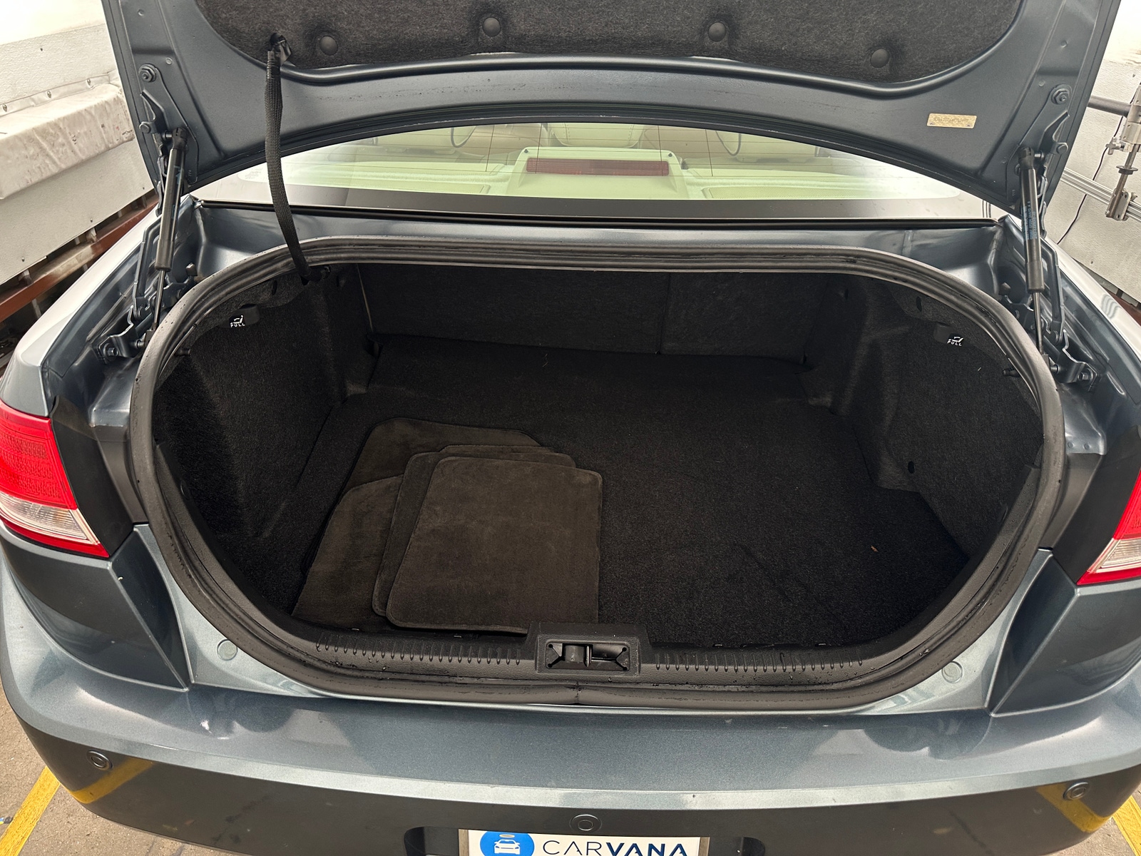 Thumbnail: 2011 Lincoln MKZ - 6