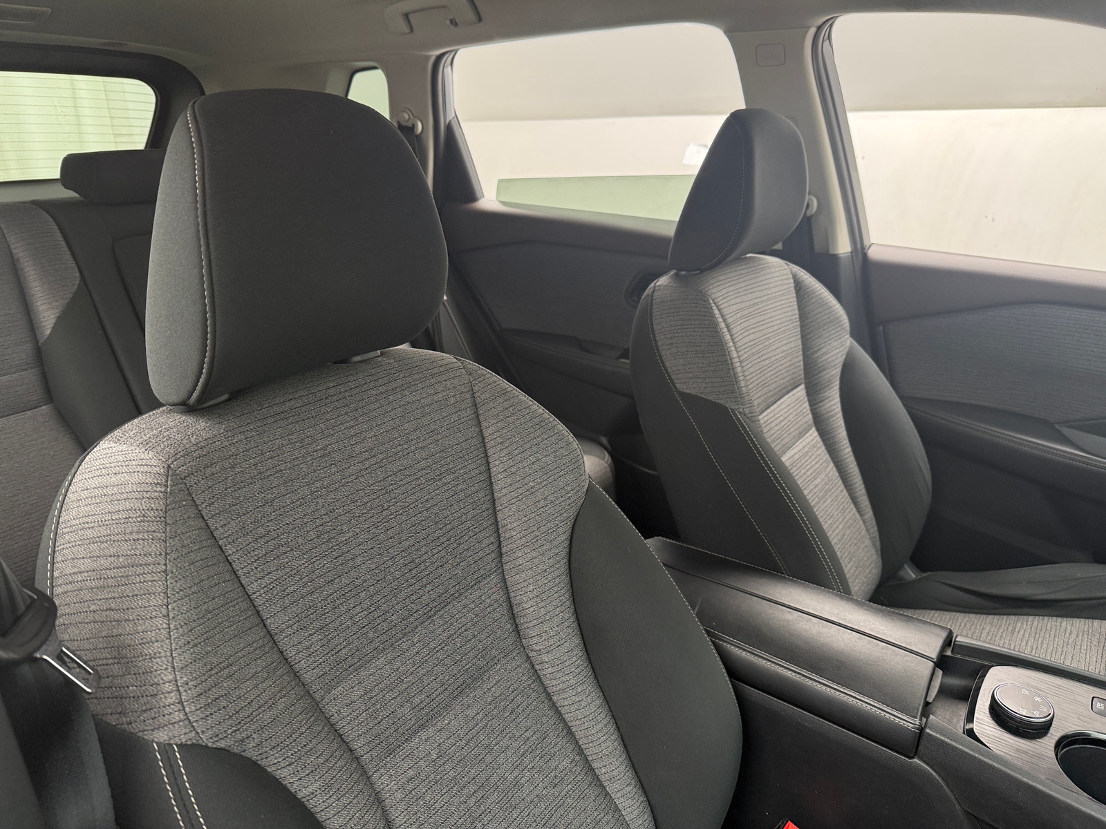 Thumbnail: 2021 Nissan Rogue - 2