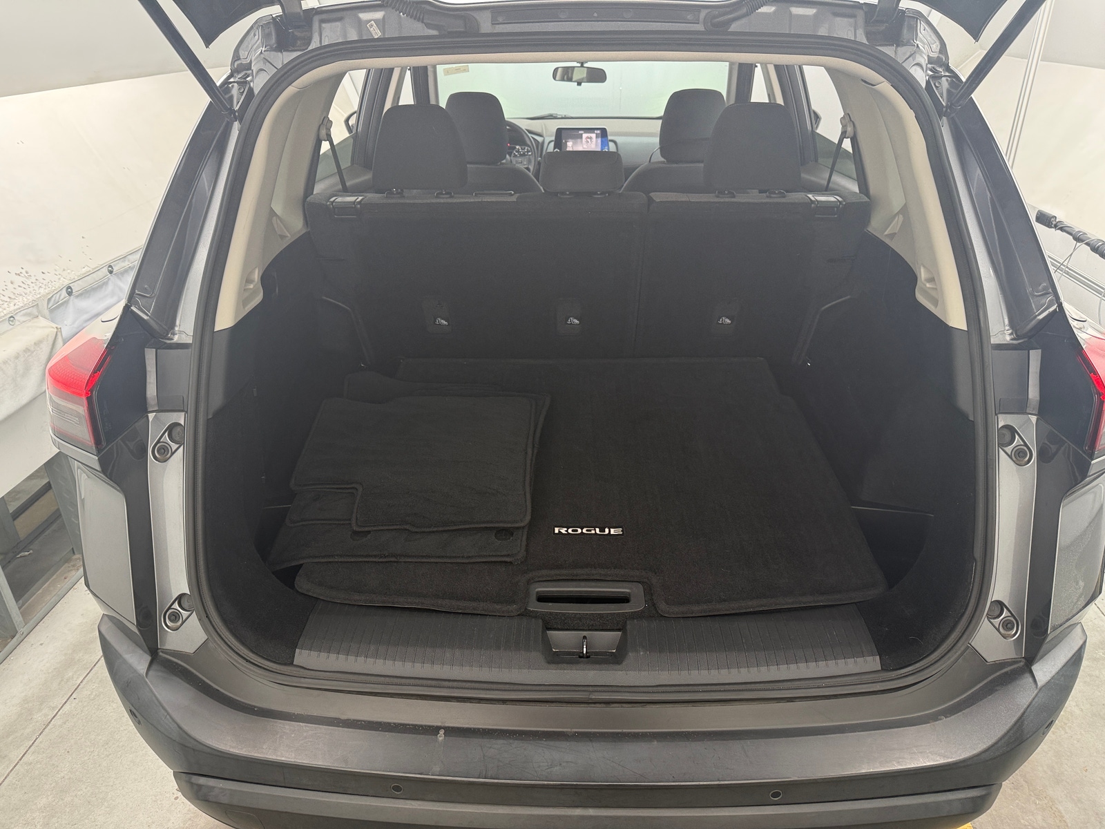 Thumbnail: 2021 Nissan Rogue - 7