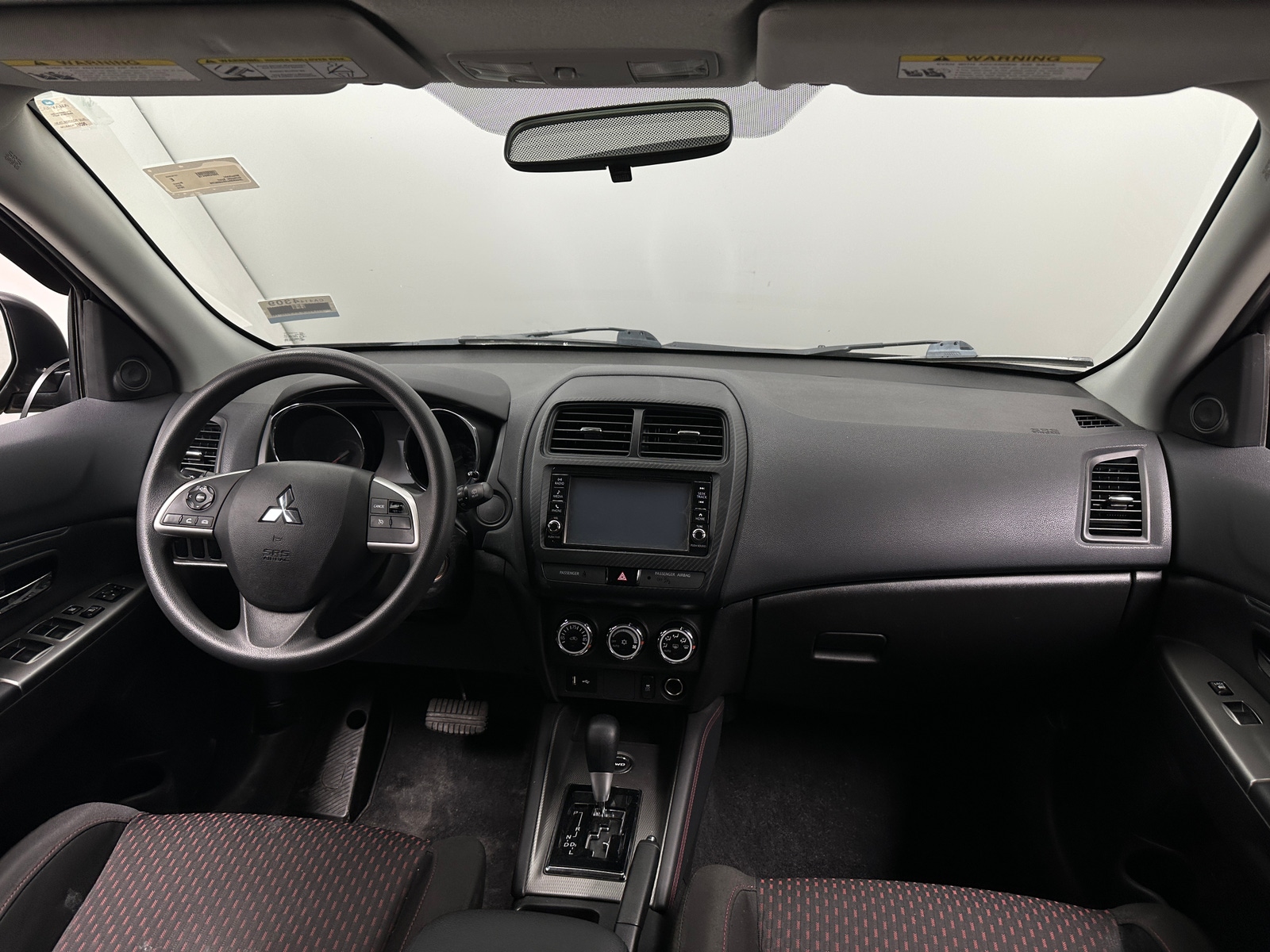 Thumbnail: 2019 Mitsubishi Outlander Sport - 3