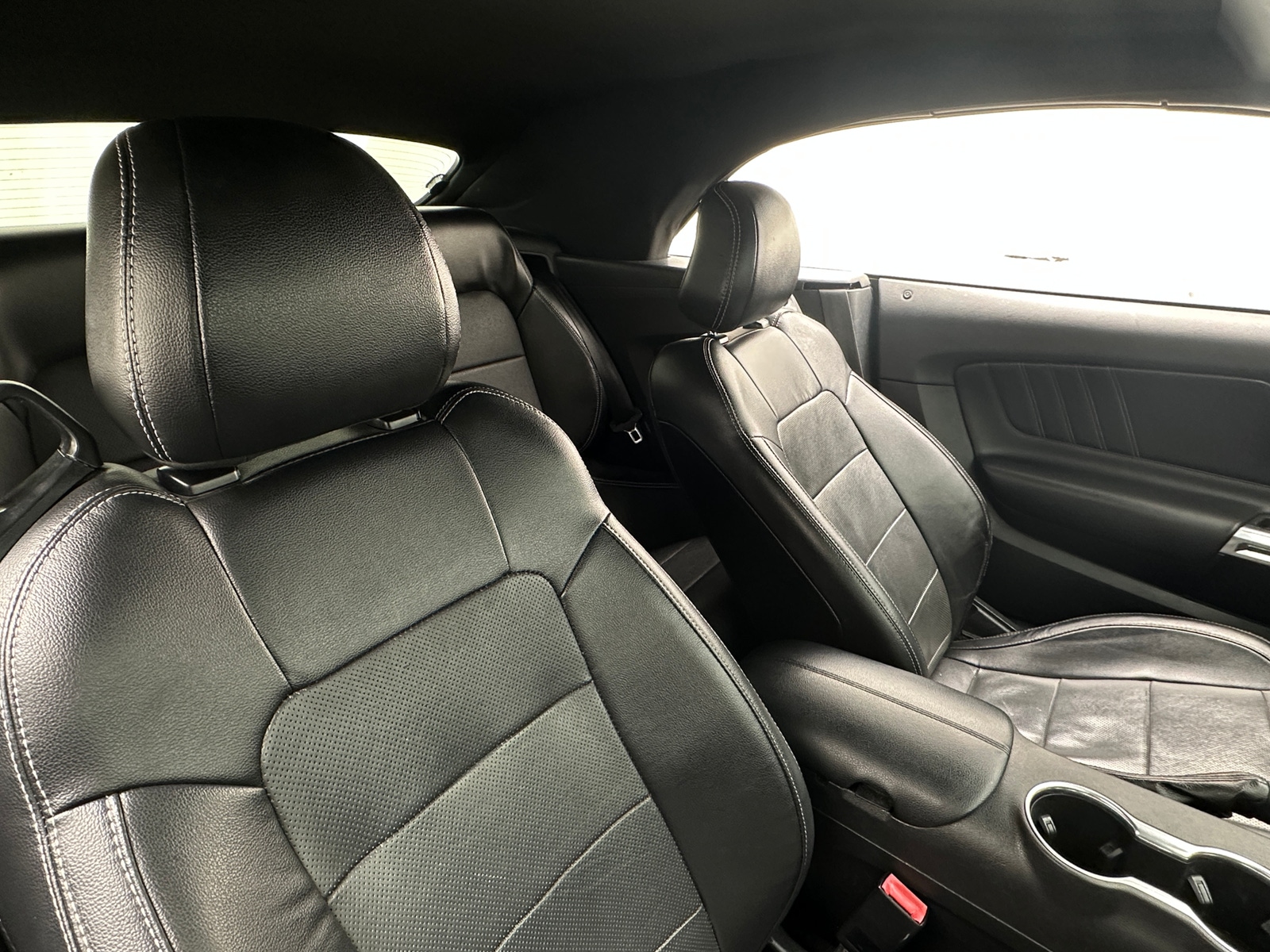 Thumbnail: 2020 Ford Mustang - 6