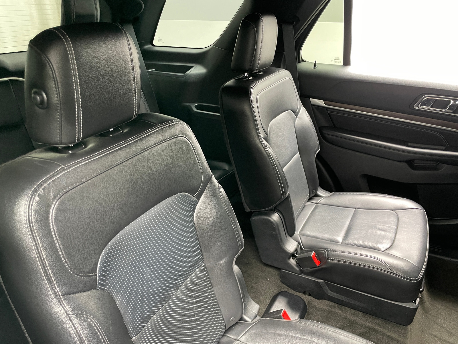 Thumbnail: 2017 Ford Explorer - 5