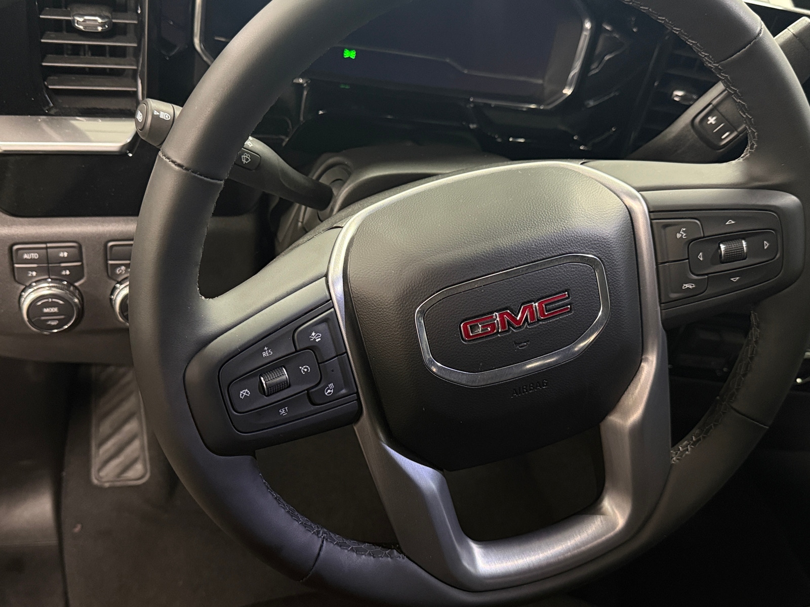 Thumbnail: 2025 GMC Sierra 1500 - 5