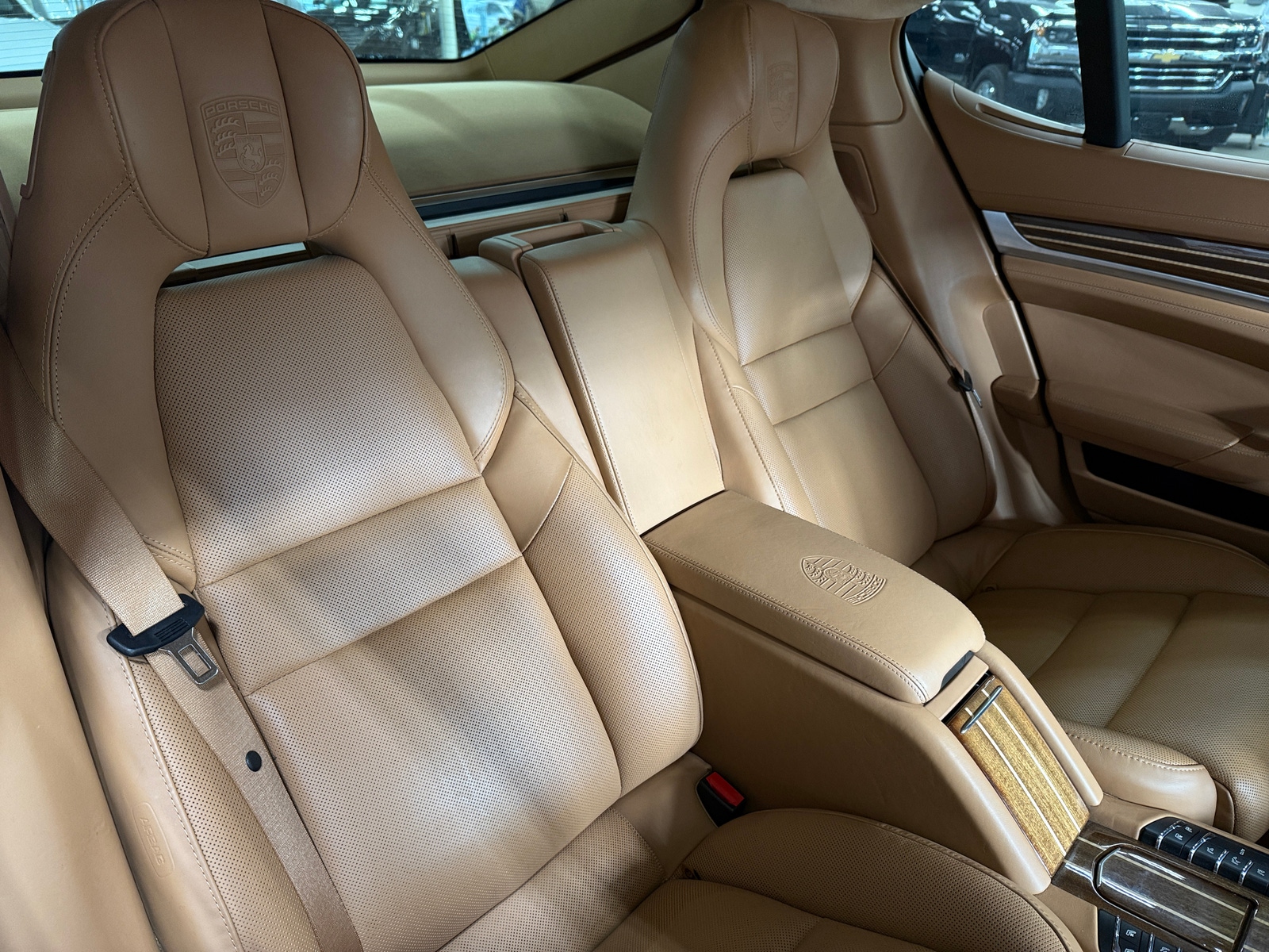 Thumbnail: 2015 Porsche Panamera - 5