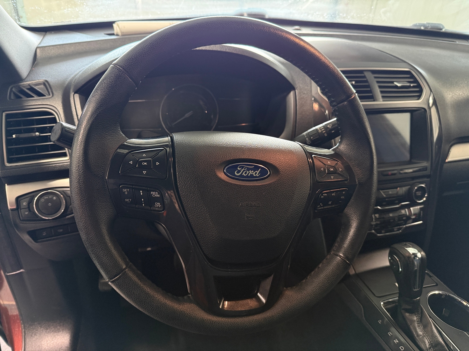 Thumbnail: 2018 Ford Explorer - 4