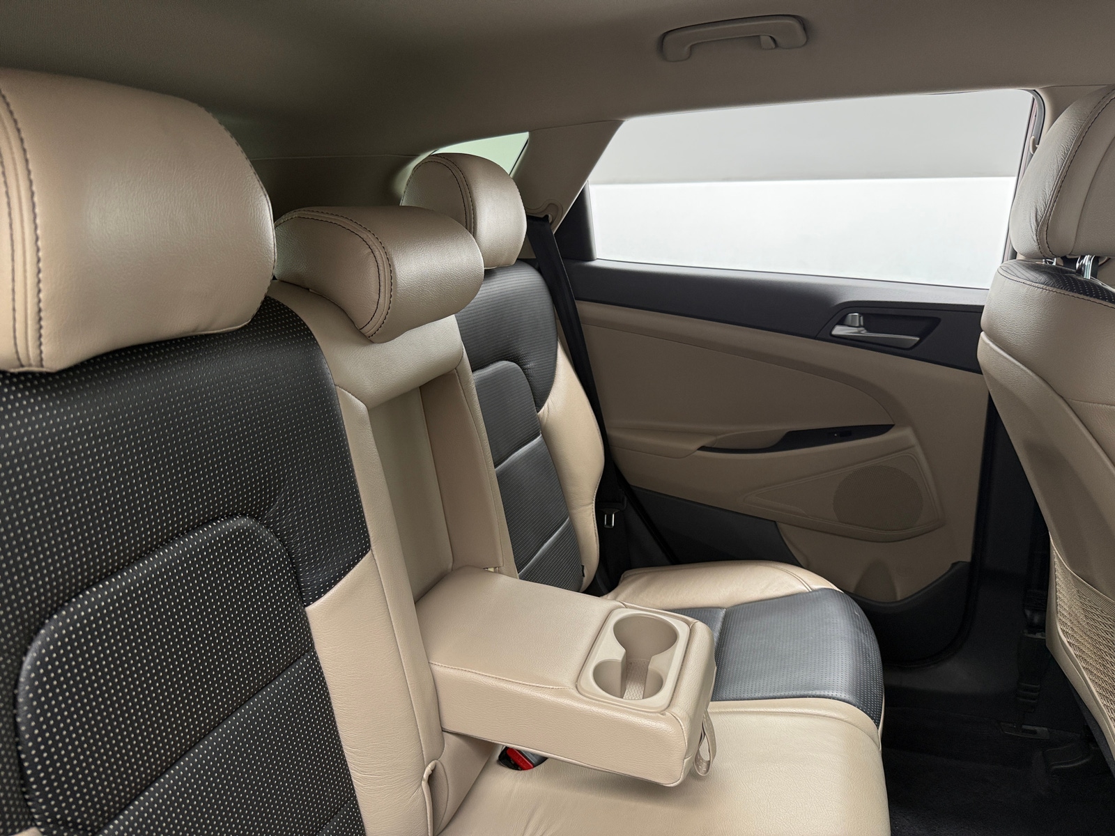 Thumbnail: 2017 Hyundai Tucson - 6