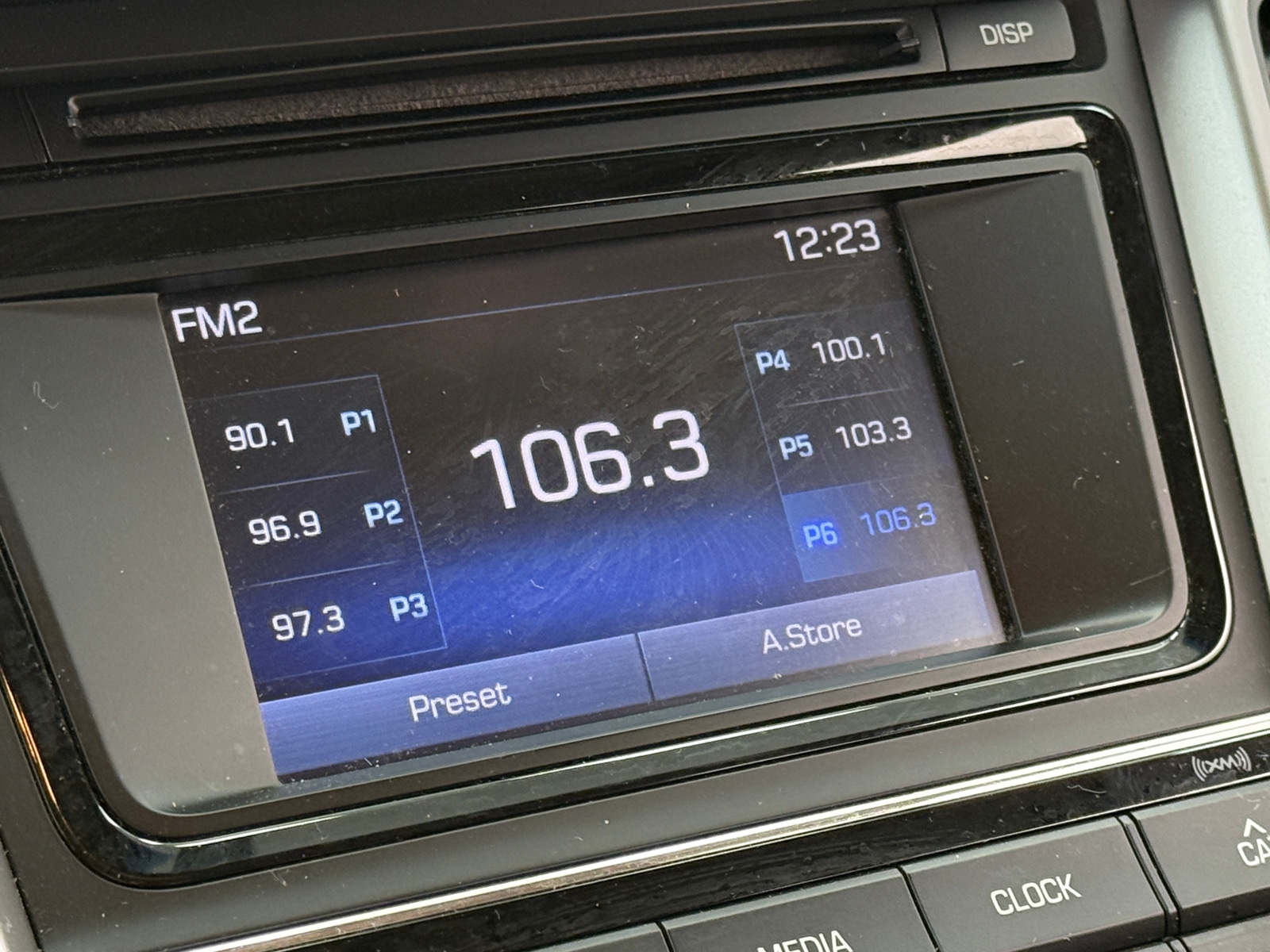 Thumbnail: 2017 Hyundai Tucson - 4