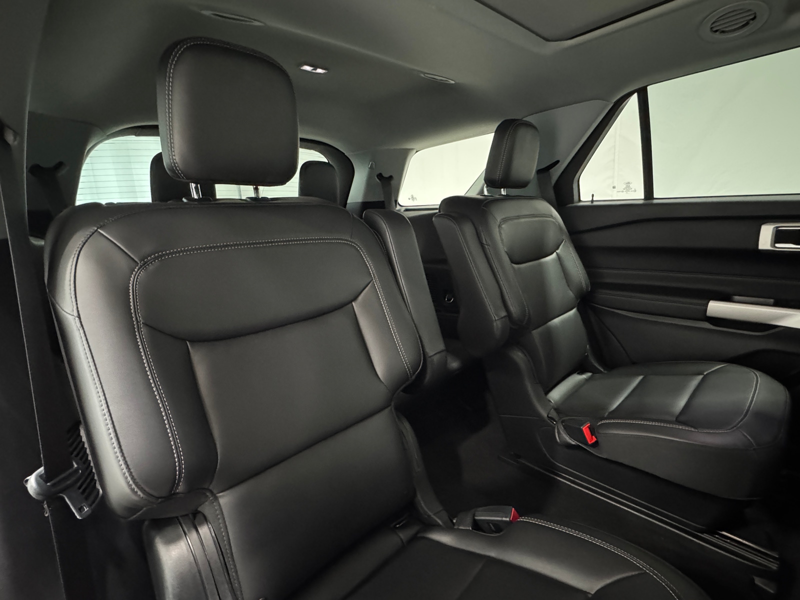 Thumbnail: 2023 Ford Explorer - 6