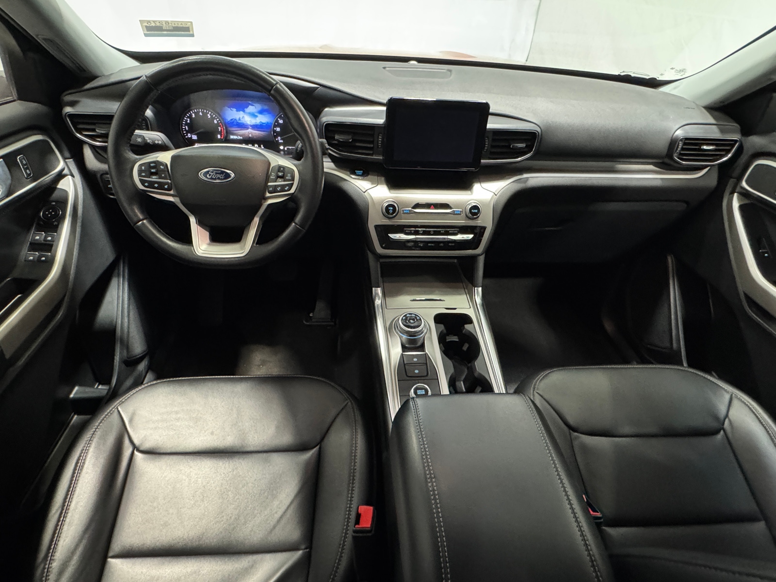 Thumbnail: 2023 Ford Explorer - 3