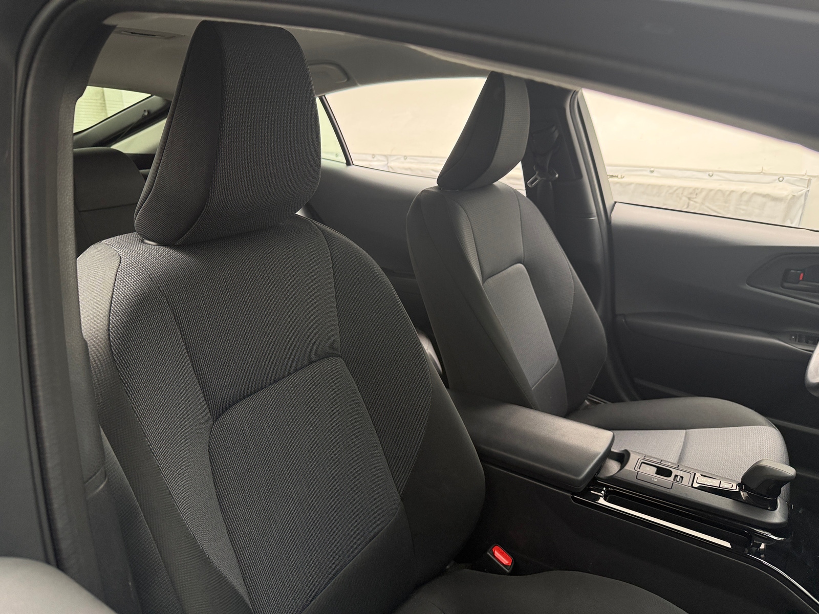 Thumbnail: 2025 Toyota Prius - 2