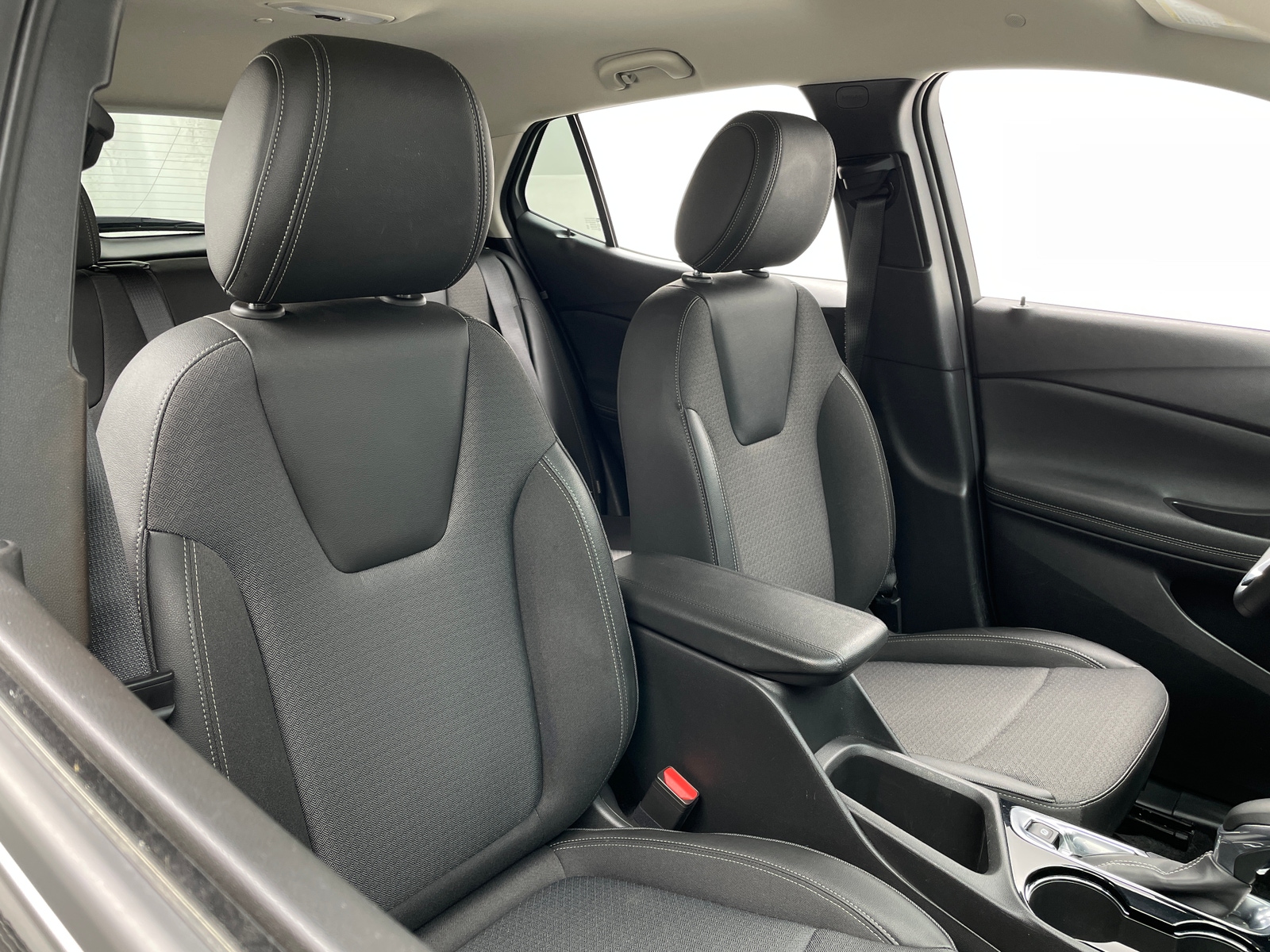 Thumbnail: 2025 Buick Encore GX - 2