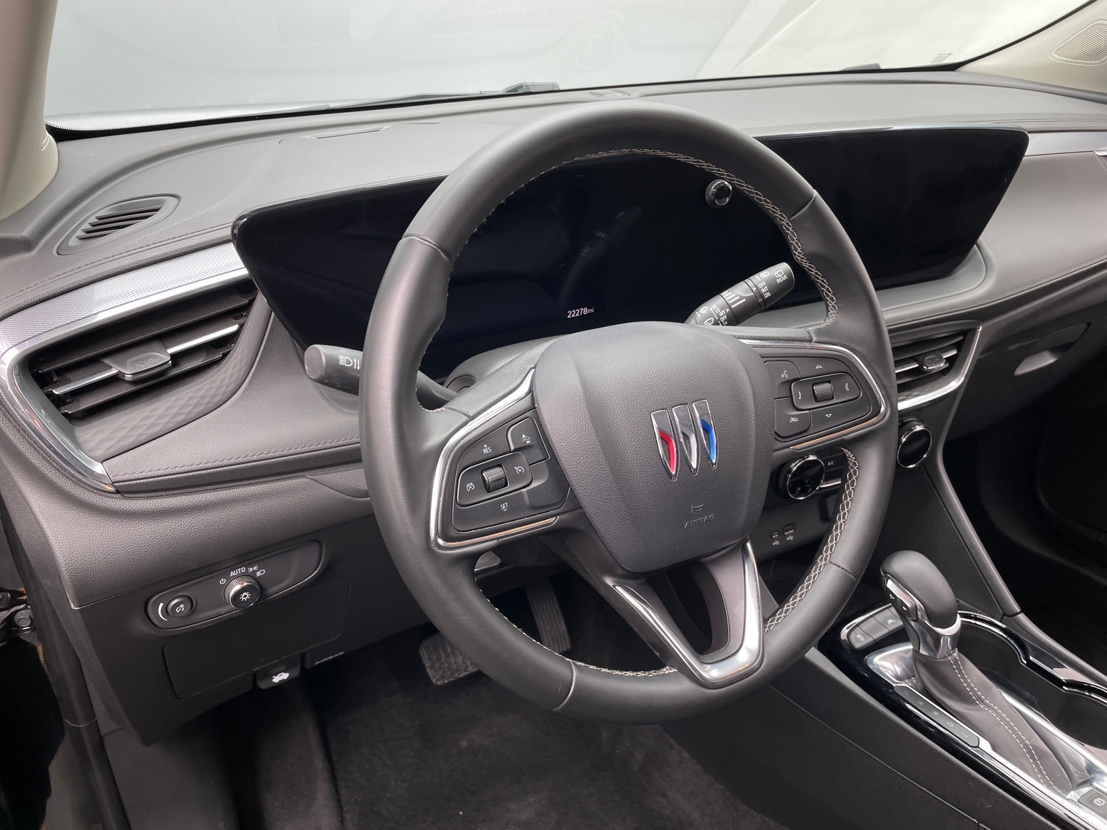 Thumbnail: 2025 Buick Encore GX - 5