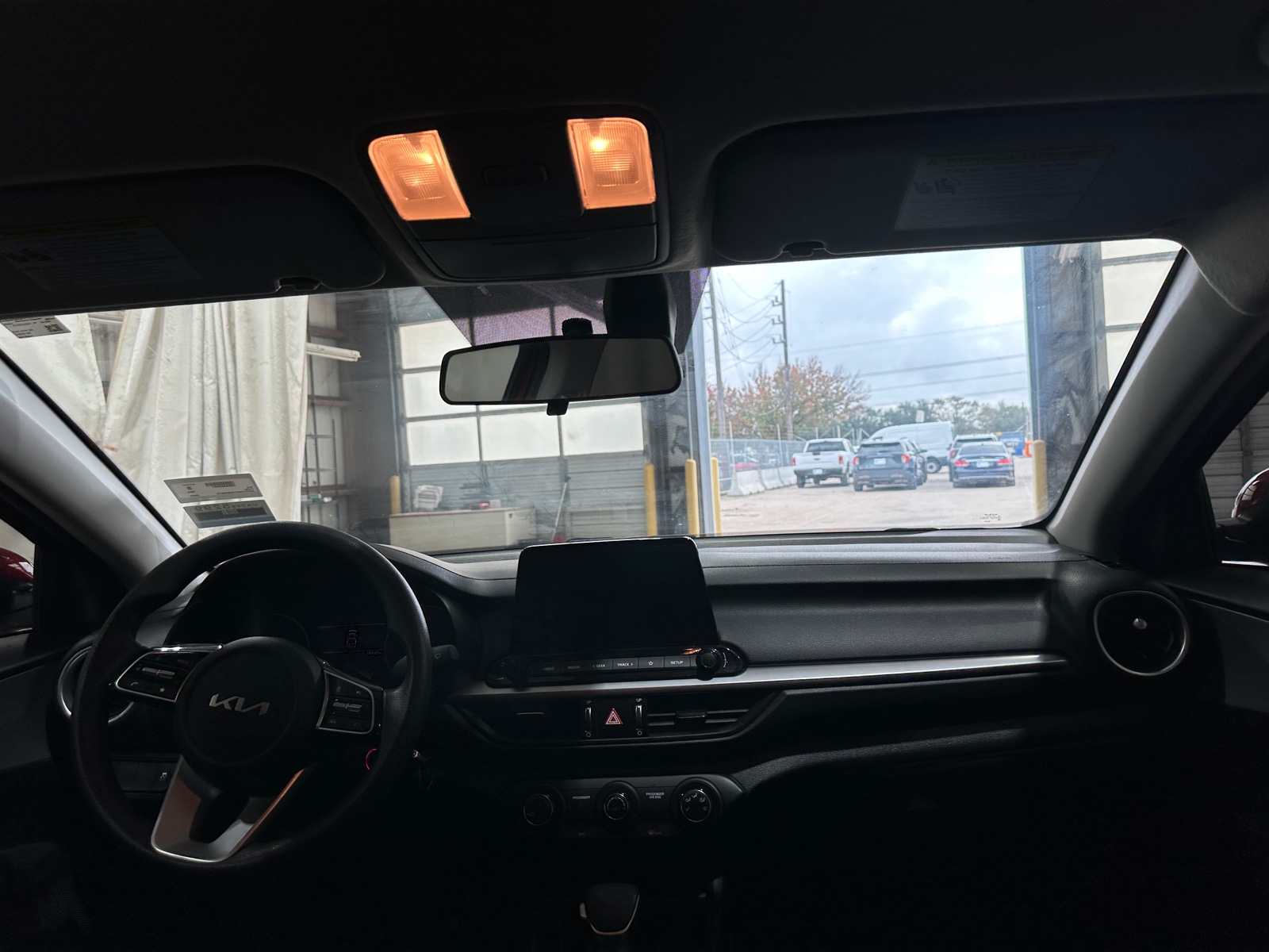 Thumbnail: 2024 Kia Forte - 3