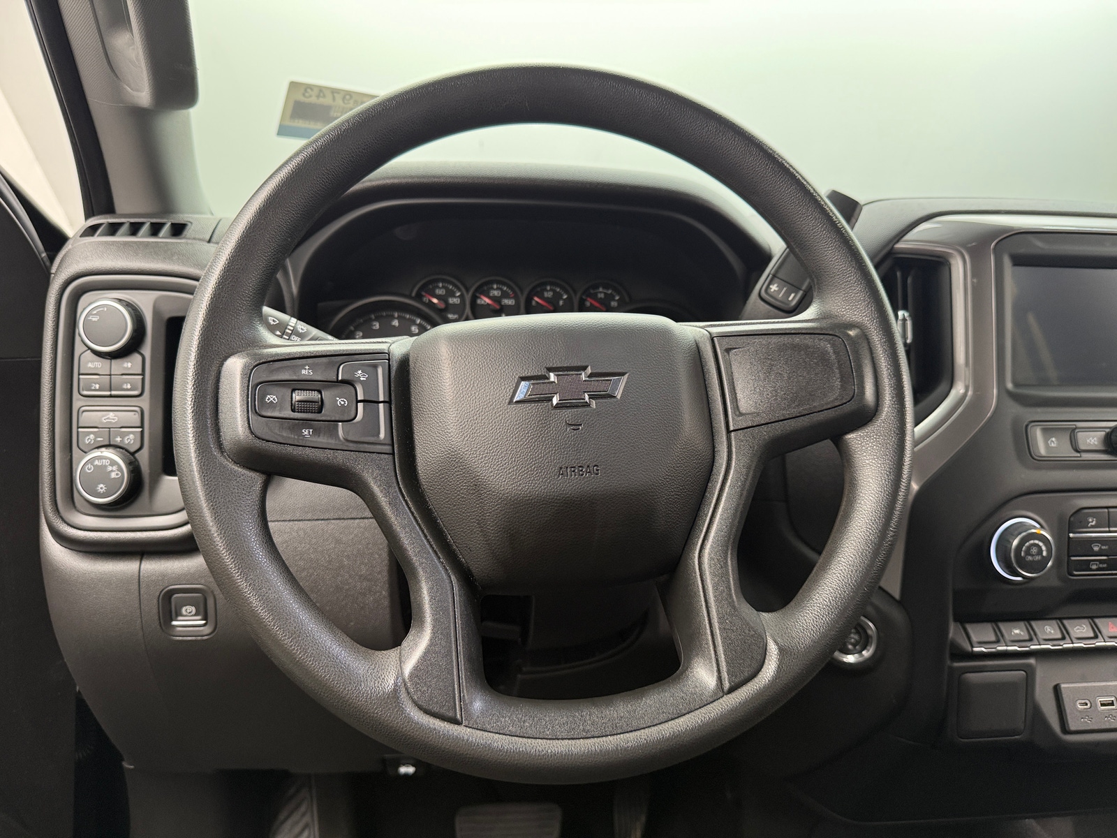 Thumbnail: 2023 Chevrolet Silverado 1500 - 5