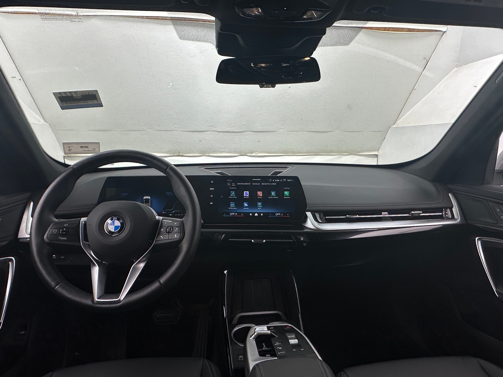 Thumbnail: 2025 BMW X1 - 2