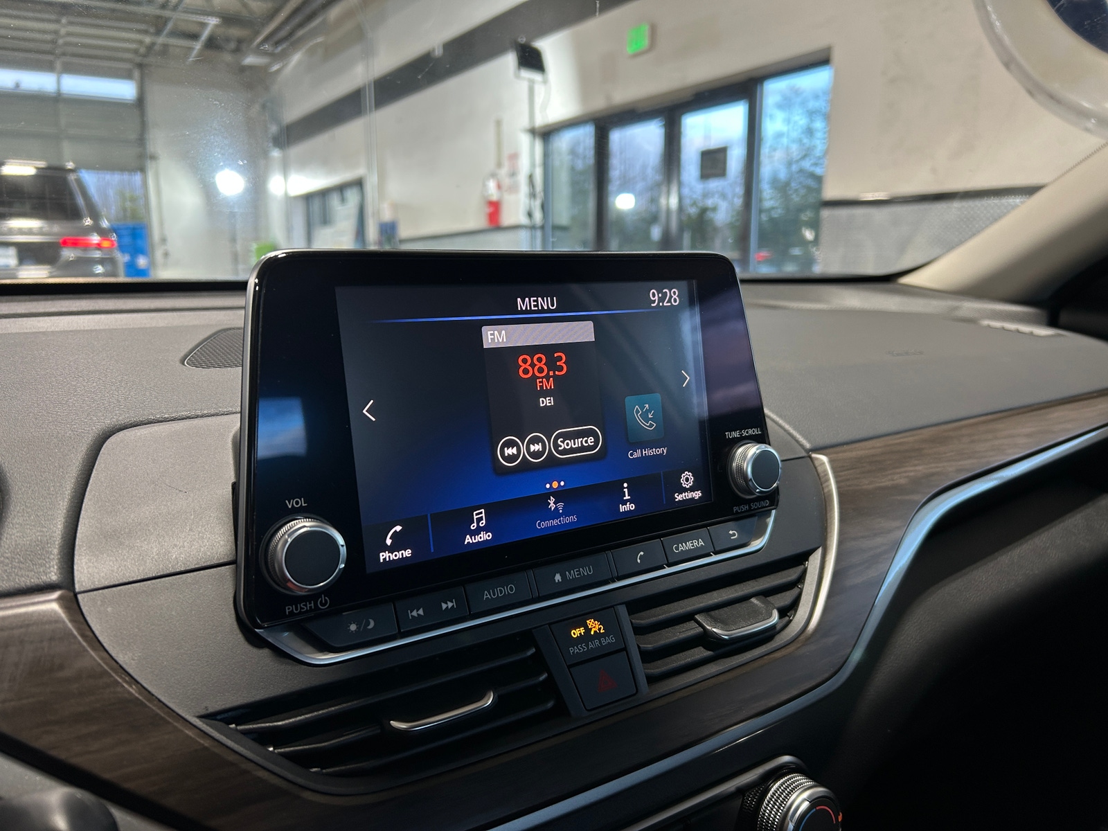 Thumbnail: 2023 Nissan Altima - 4