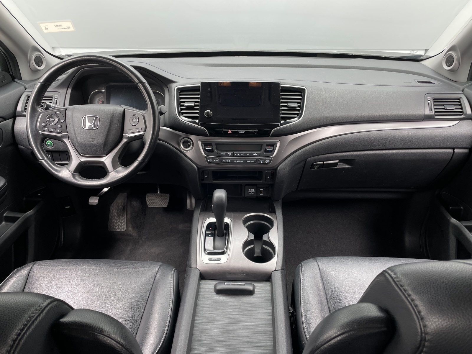 Thumbnail: 2020 Honda Pilot - 2