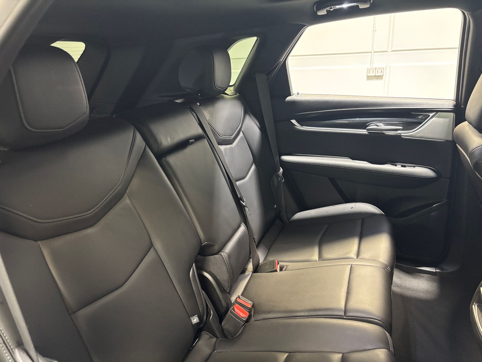 Thumbnail: 2024 Cadillac XT5 - 5