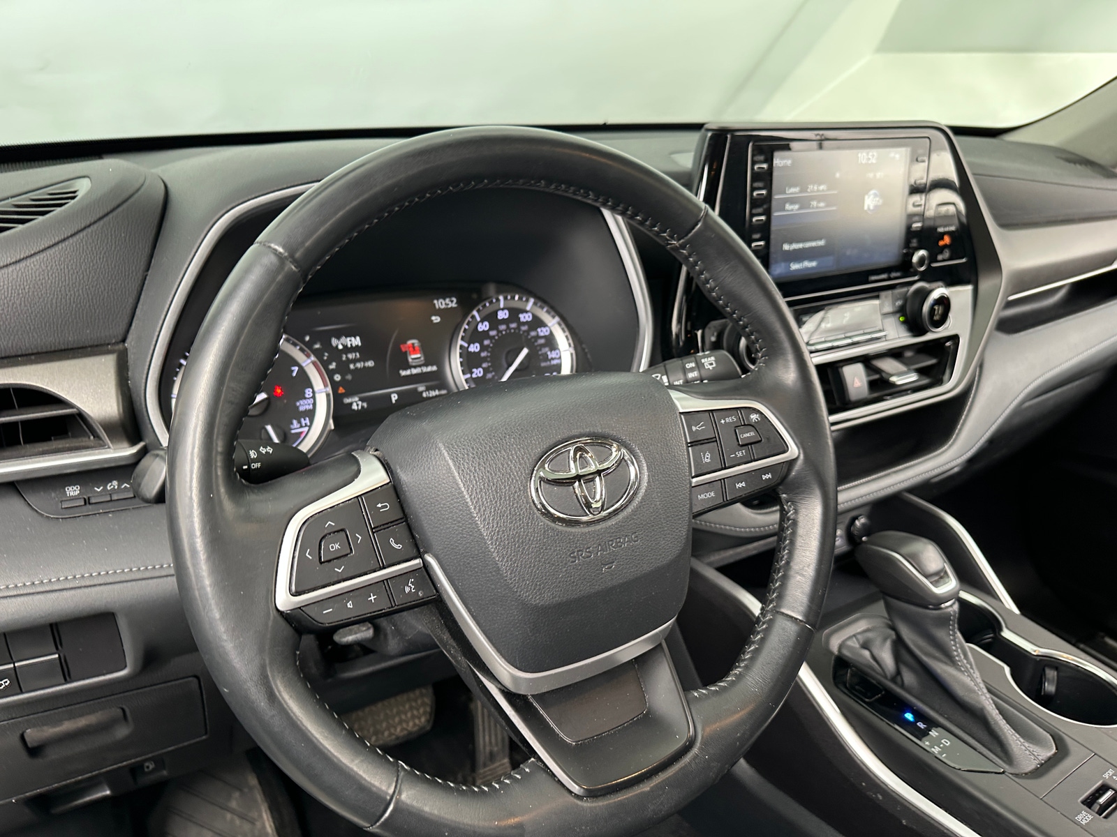 Thumbnail: 2022 Toyota Highlander - 4