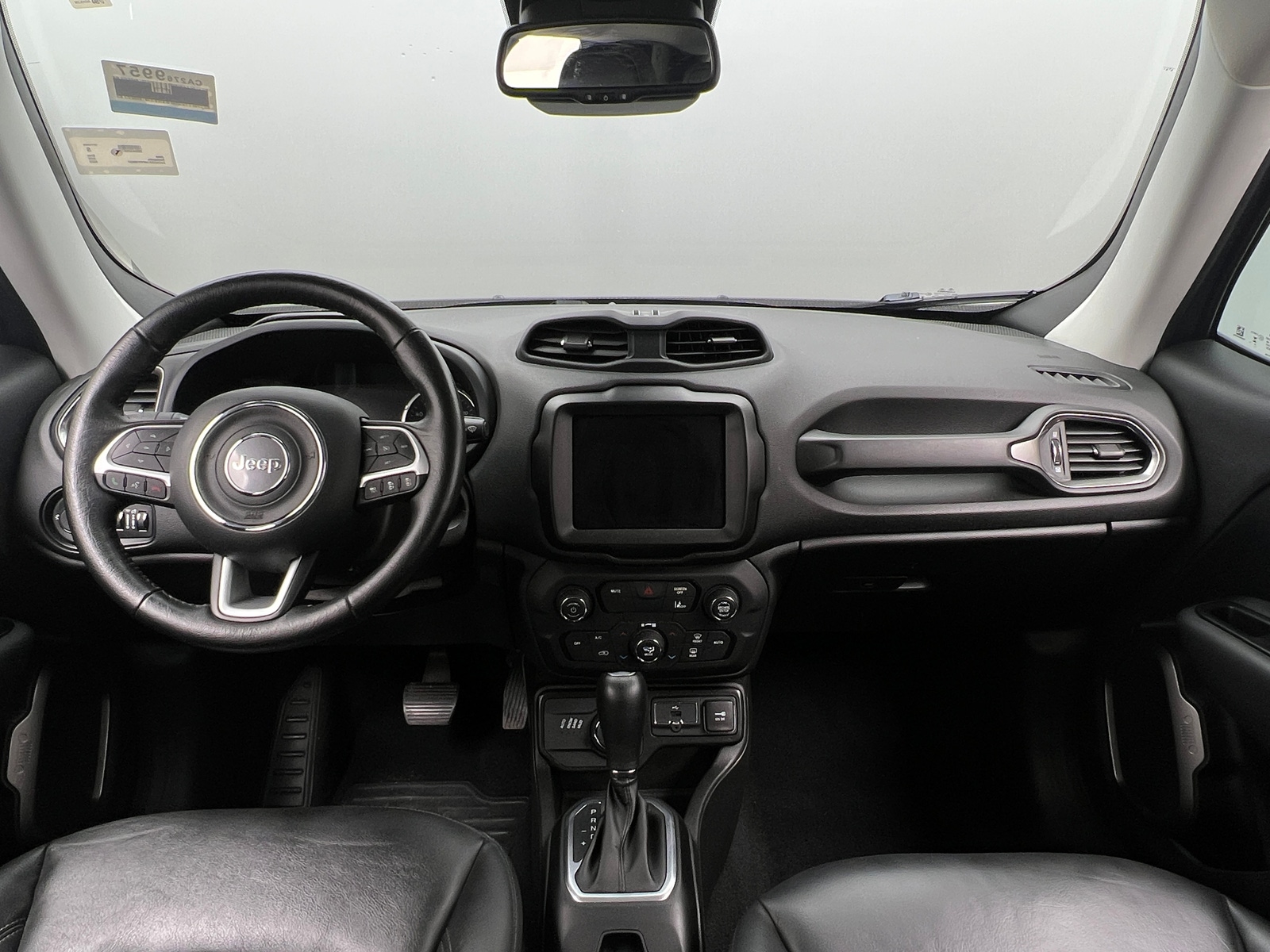 Thumbnail: 2023 Jeep Renegade - 3