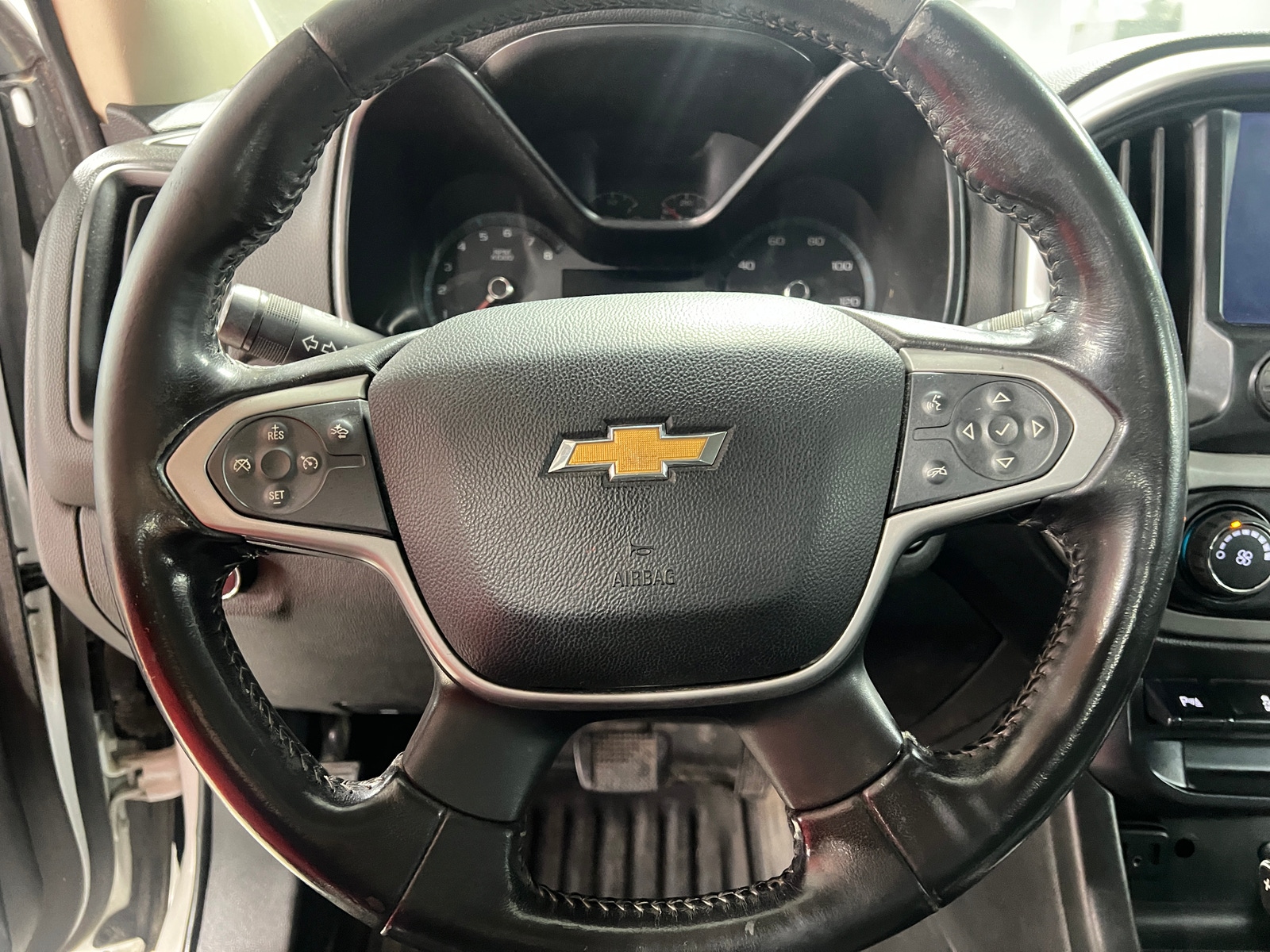 Thumbnail: 2020 Chevrolet Colorado - 5