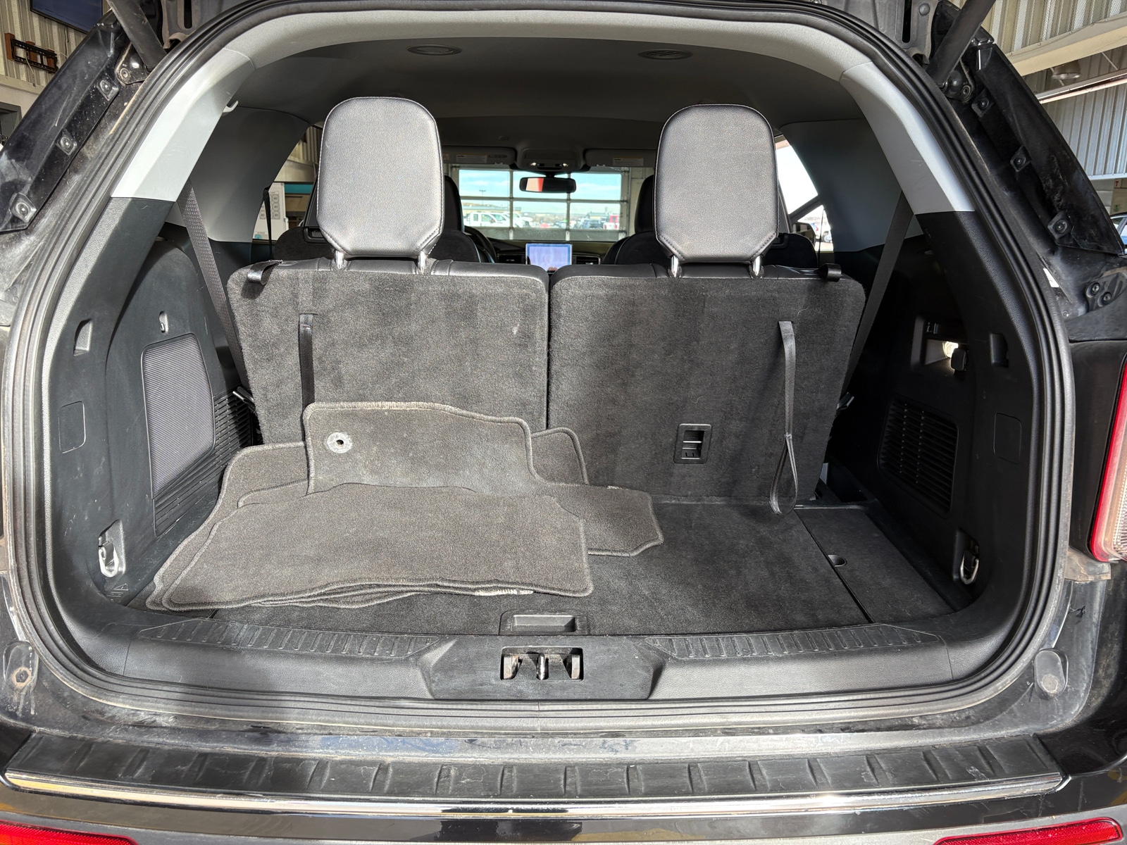 Thumbnail: 2024 Ford Explorer - 6