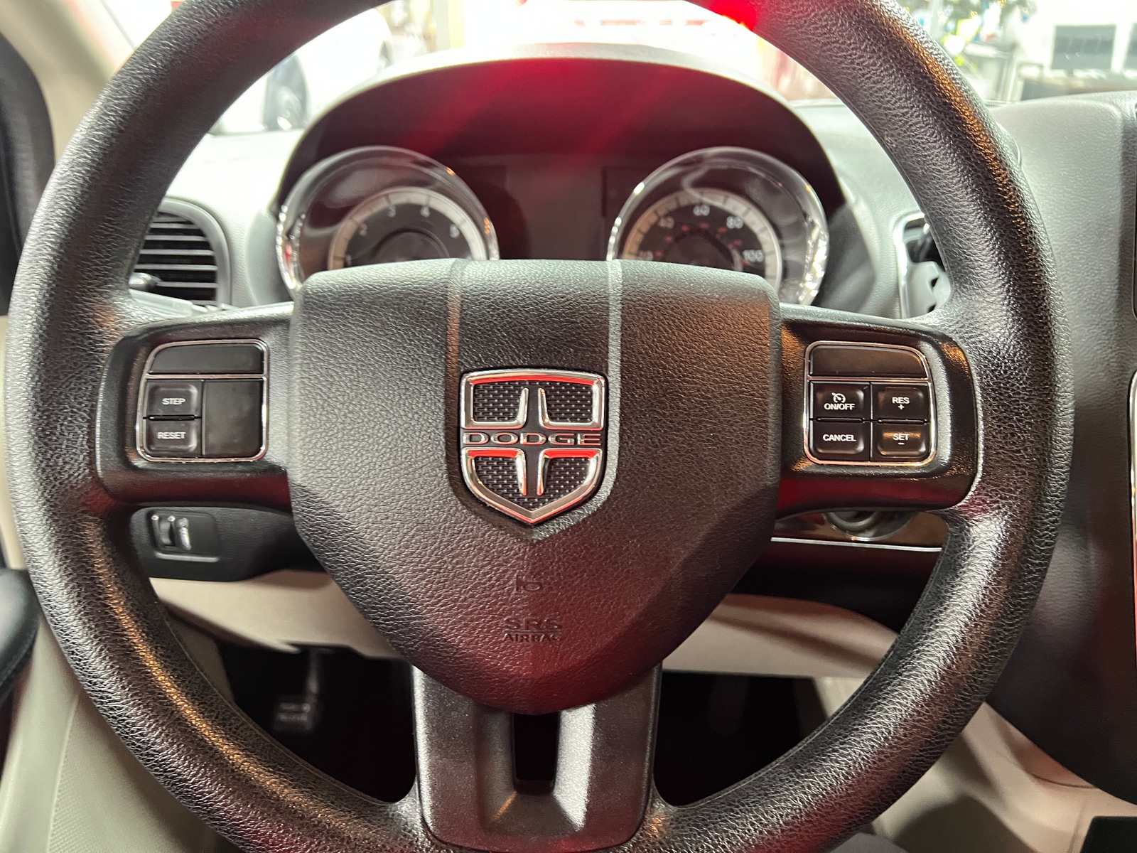 Thumbnail: 2018 Dodge Grand Caravan - 5