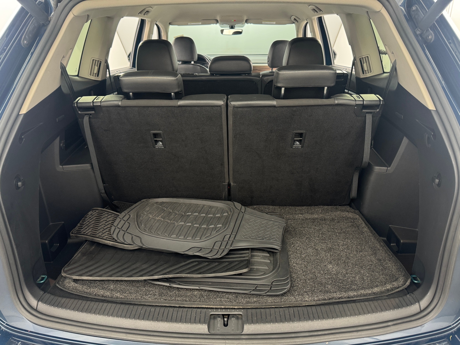 Thumbnail: 2021 Volkswagen Atlas - 6