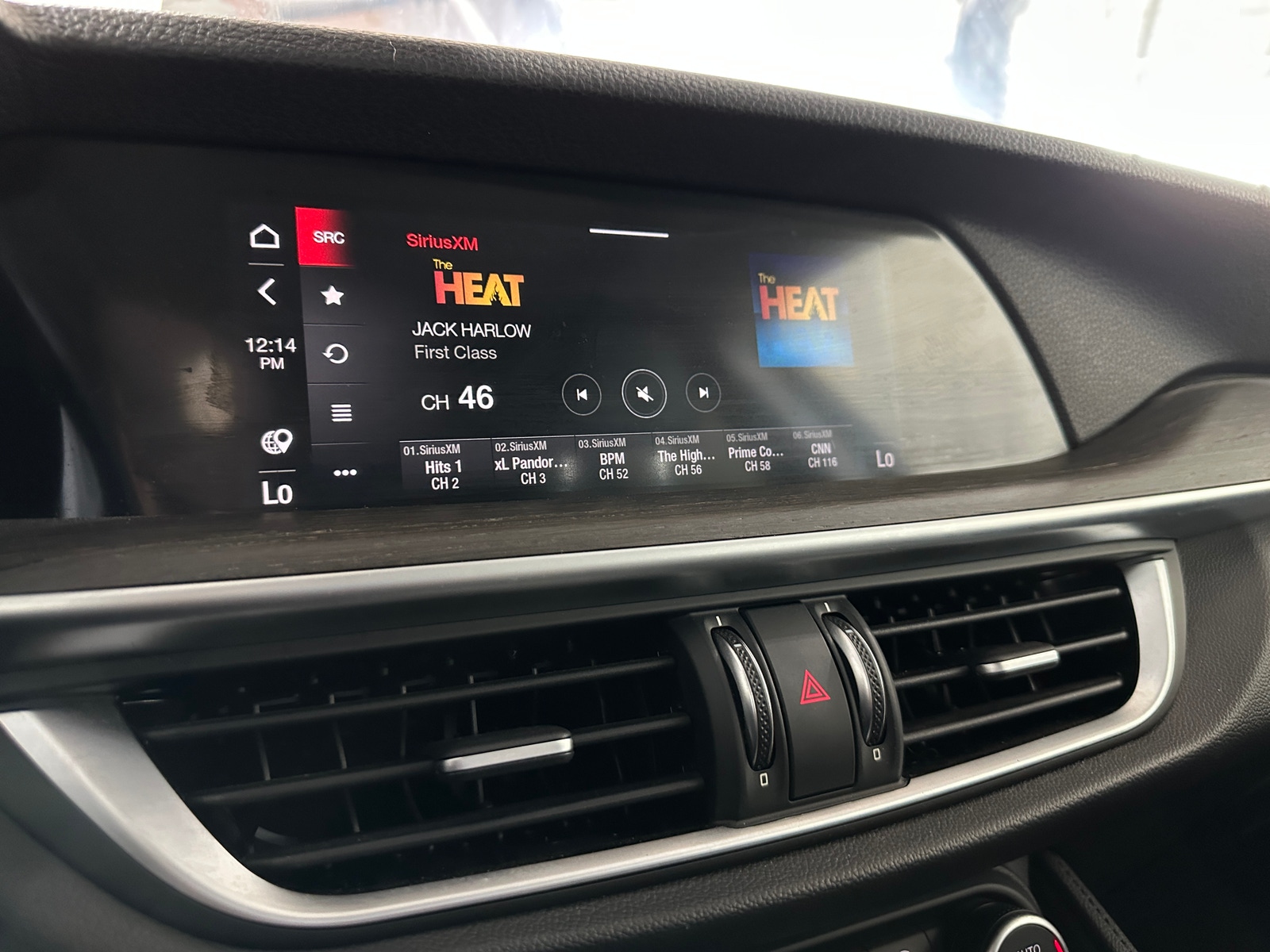 Thumbnail: 2020 Alfa Romeo Stelvio - 3