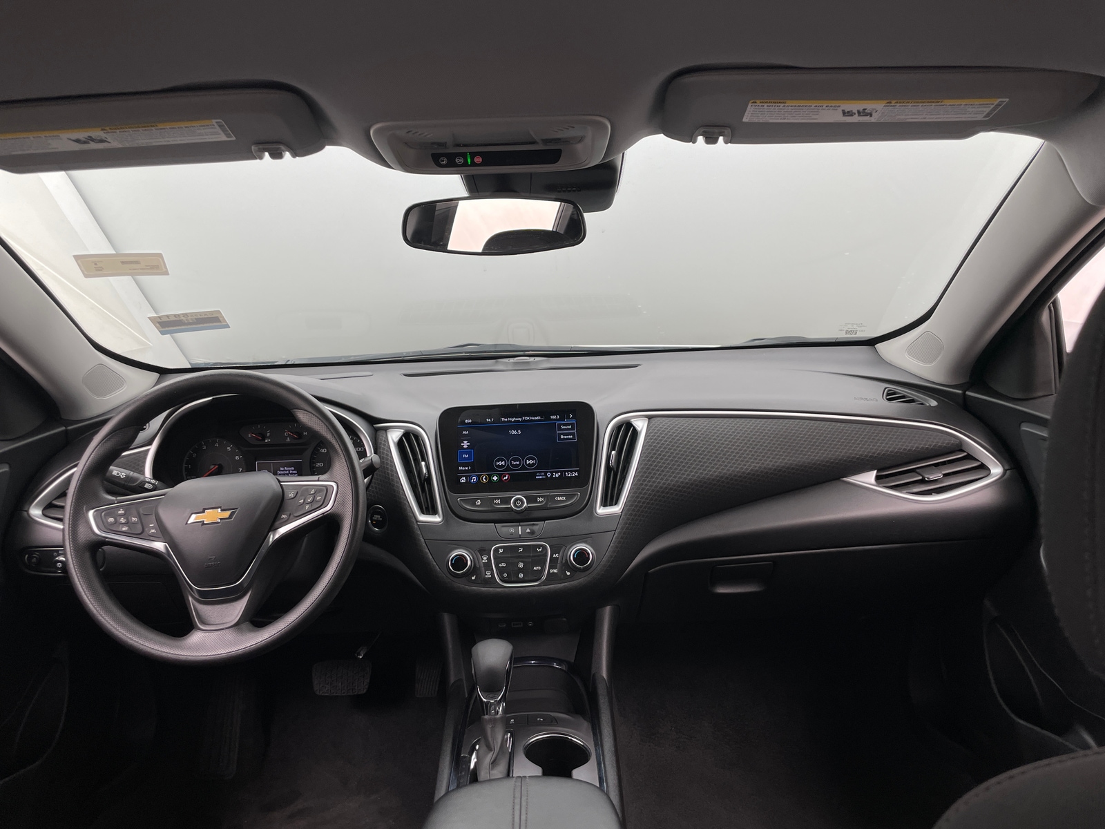 Thumbnail: 2024 Chevrolet Malibu - 3