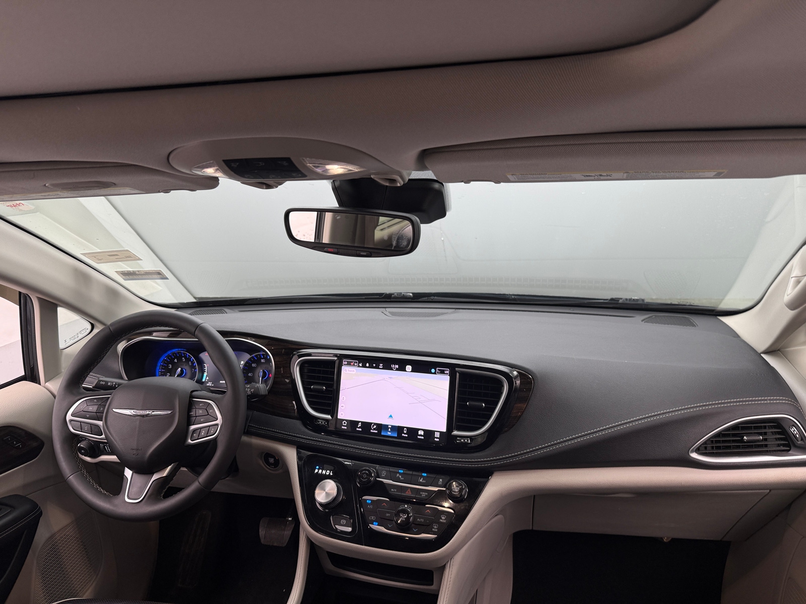 Thumbnail: 2023 Chrysler Pacifica - 2