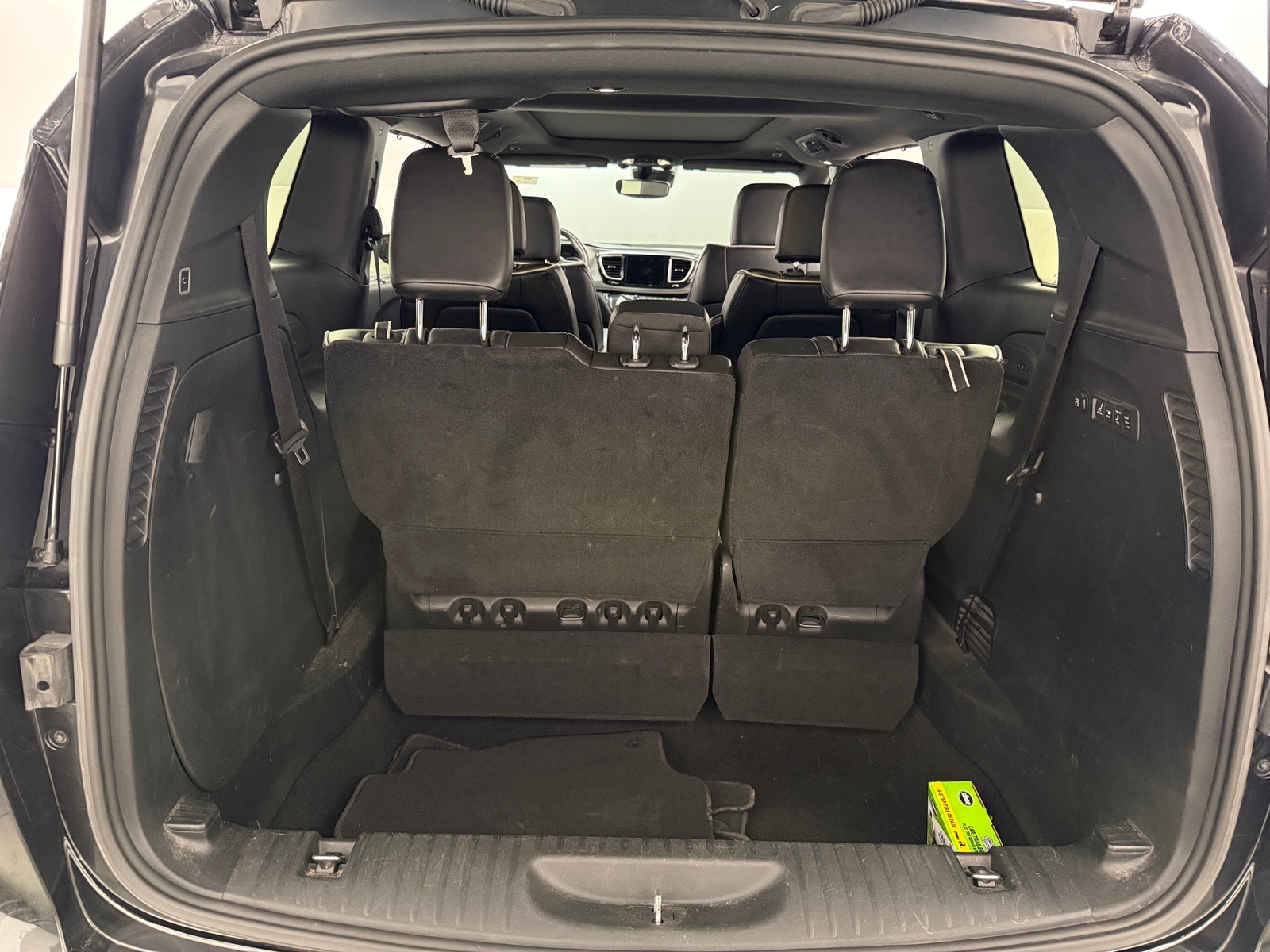 Thumbnail: 2019 Chrysler Pacifica - 6