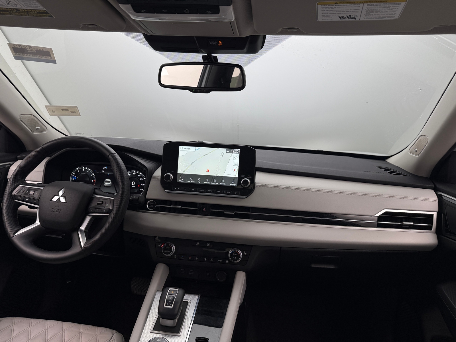 Thumbnail: 2024 Mitsubishi Outlander - 2