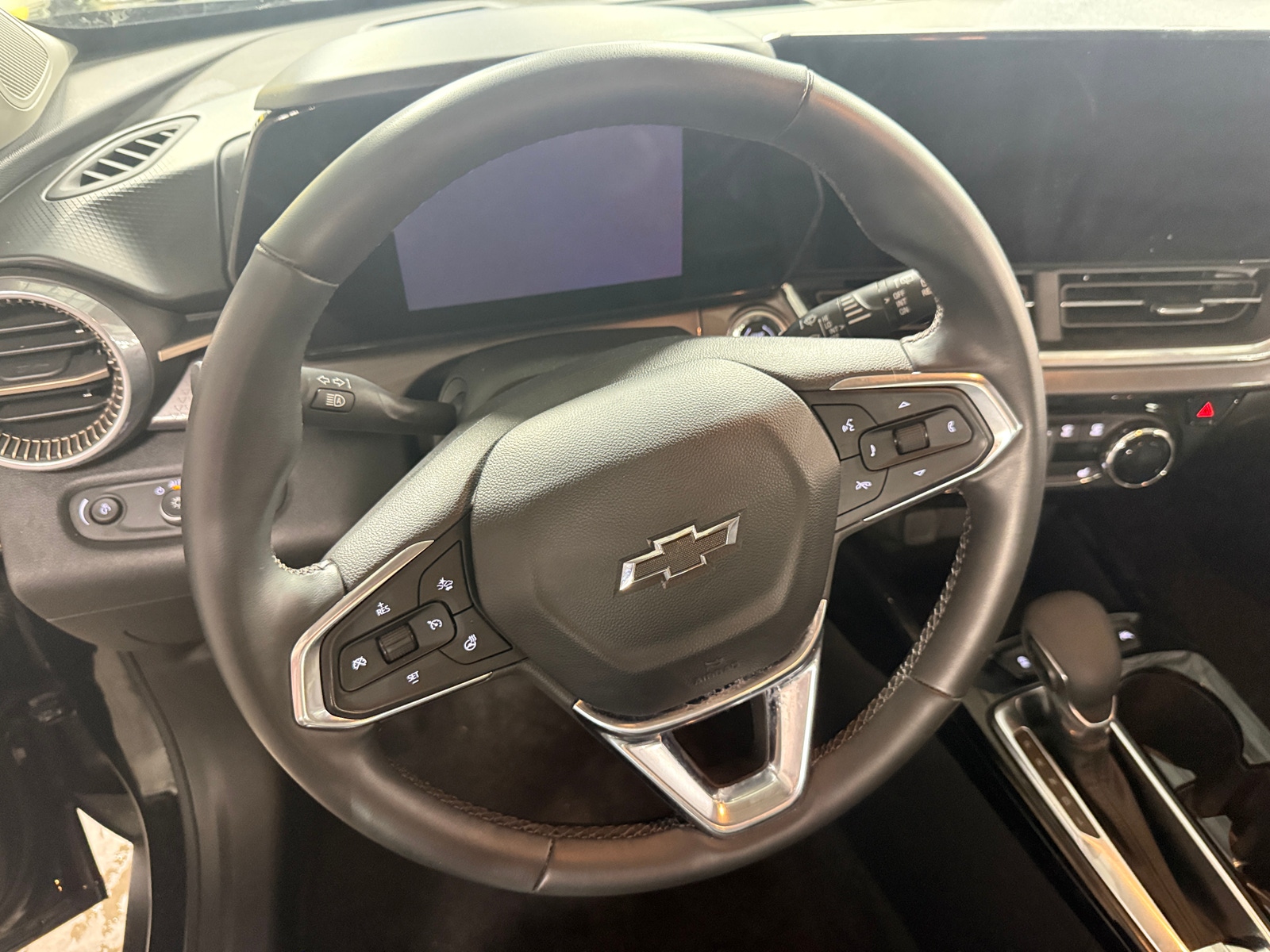 Thumbnail: 2024 Chevrolet Trax - 4