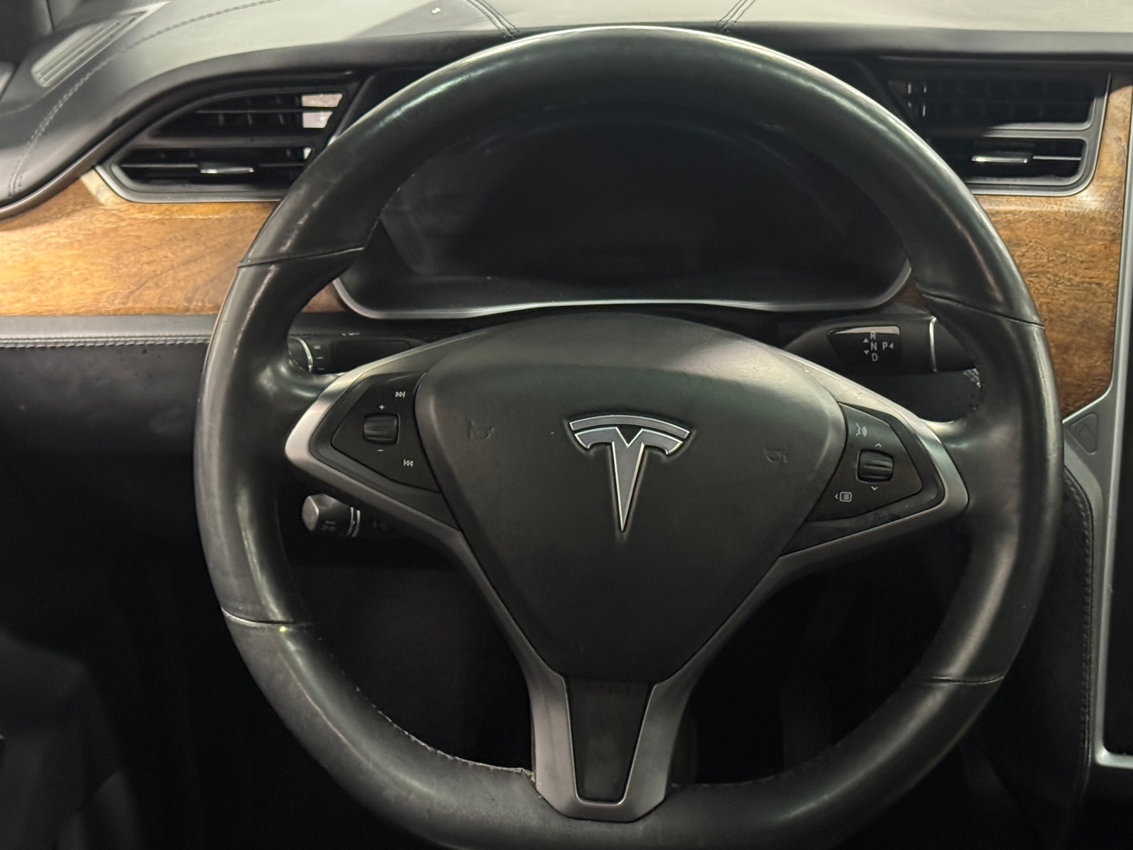 Thumbnail: 2020 Tesla Model X - 4