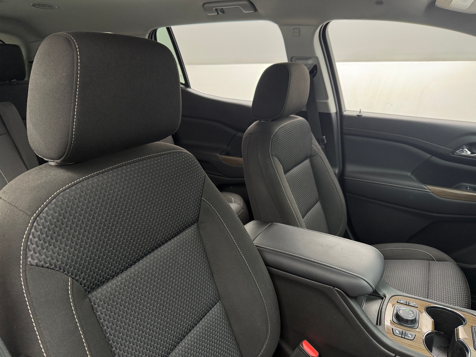 Thumbnail: 2023 GMC Acadia - 2