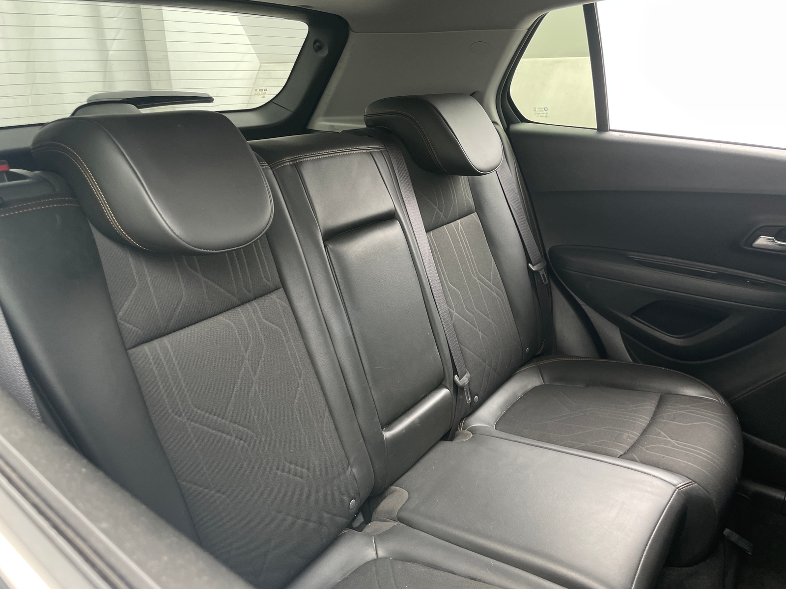 Thumbnail: 2017 Chevrolet Trax - 6