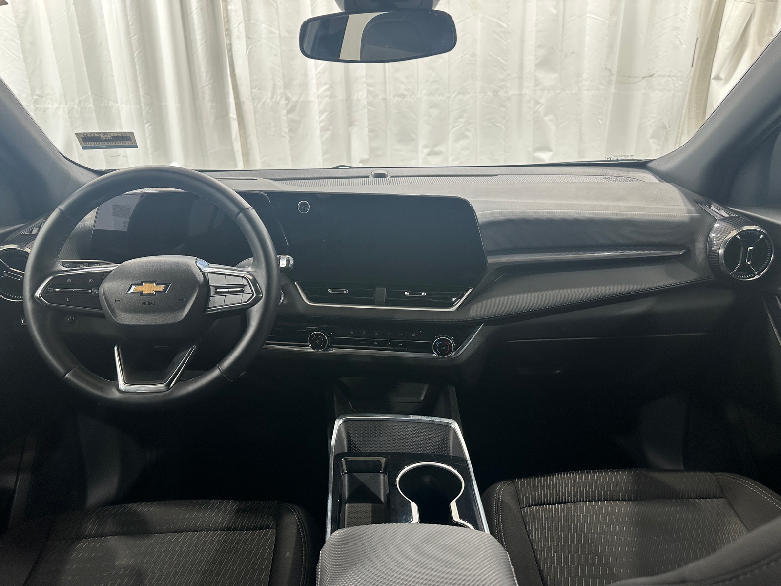 Thumbnail: 2025 Chevrolet Equinox - 3