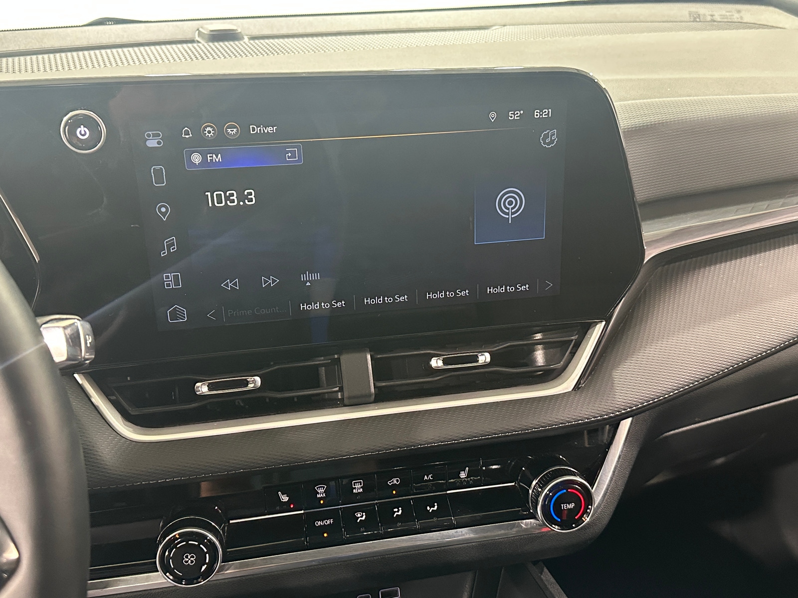 Thumbnail: 2025 Chevrolet Equinox - 4