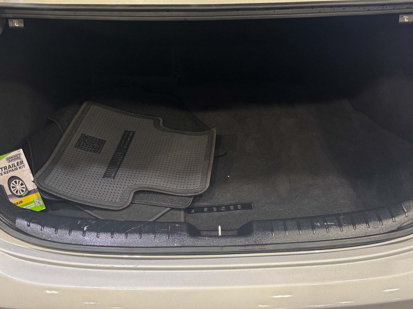 Thumbnail: 2020 Kia Forte - 7